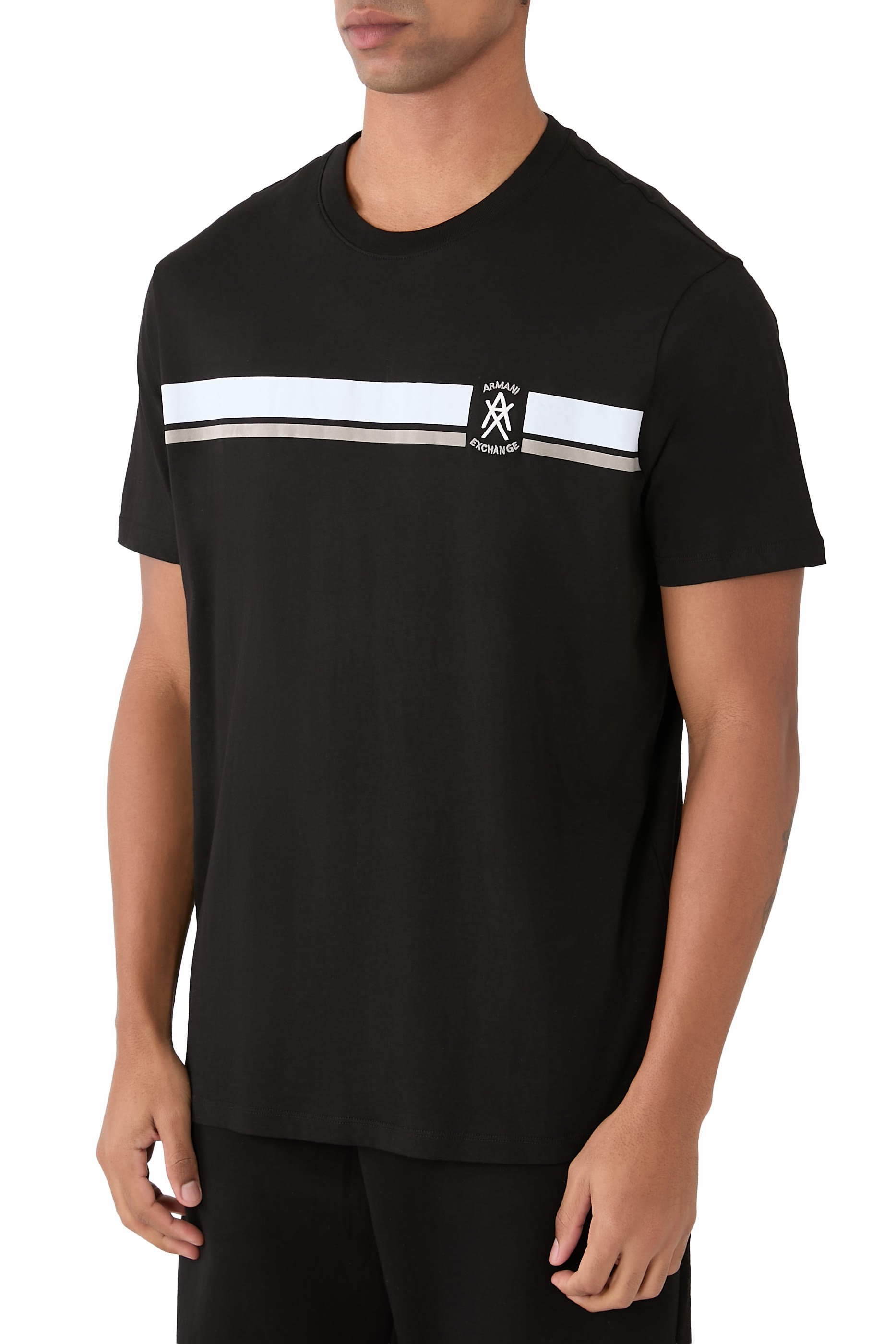 تيشيرت بشعار حرفي الماركة