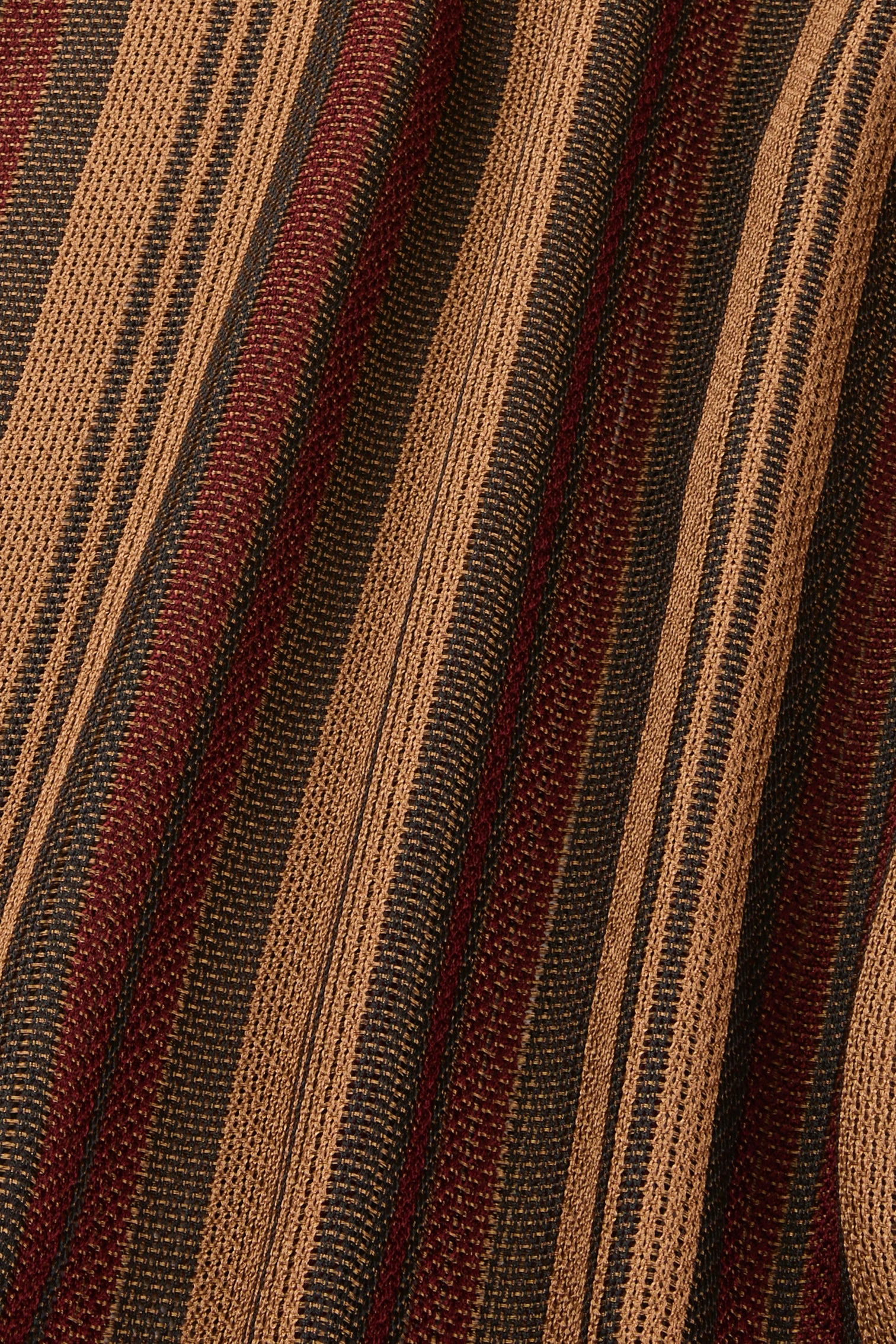 فستان سانا طويل بلا أكمام بنقشة مخططة قماش شبكي