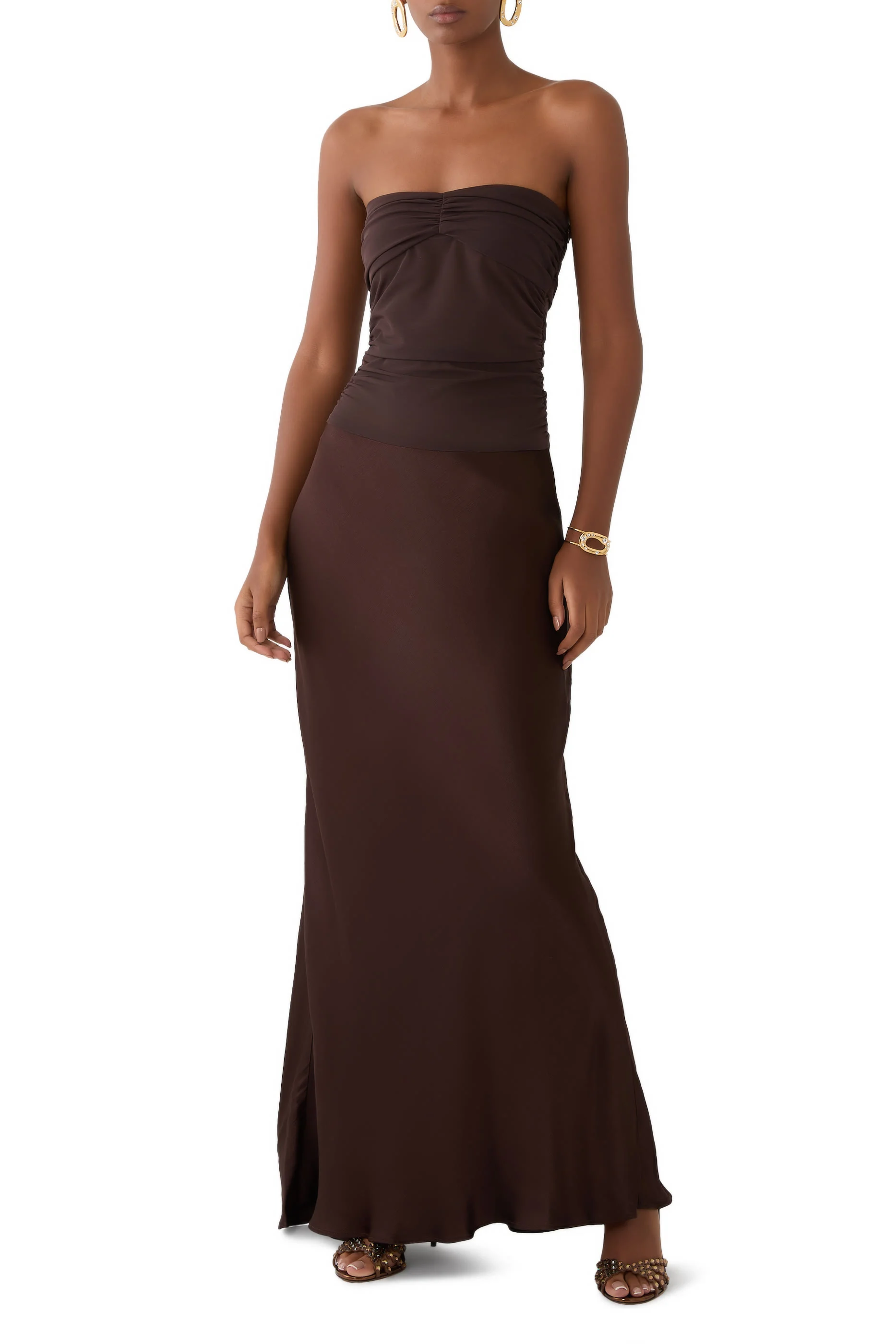 فستان دوا بلا حمالات