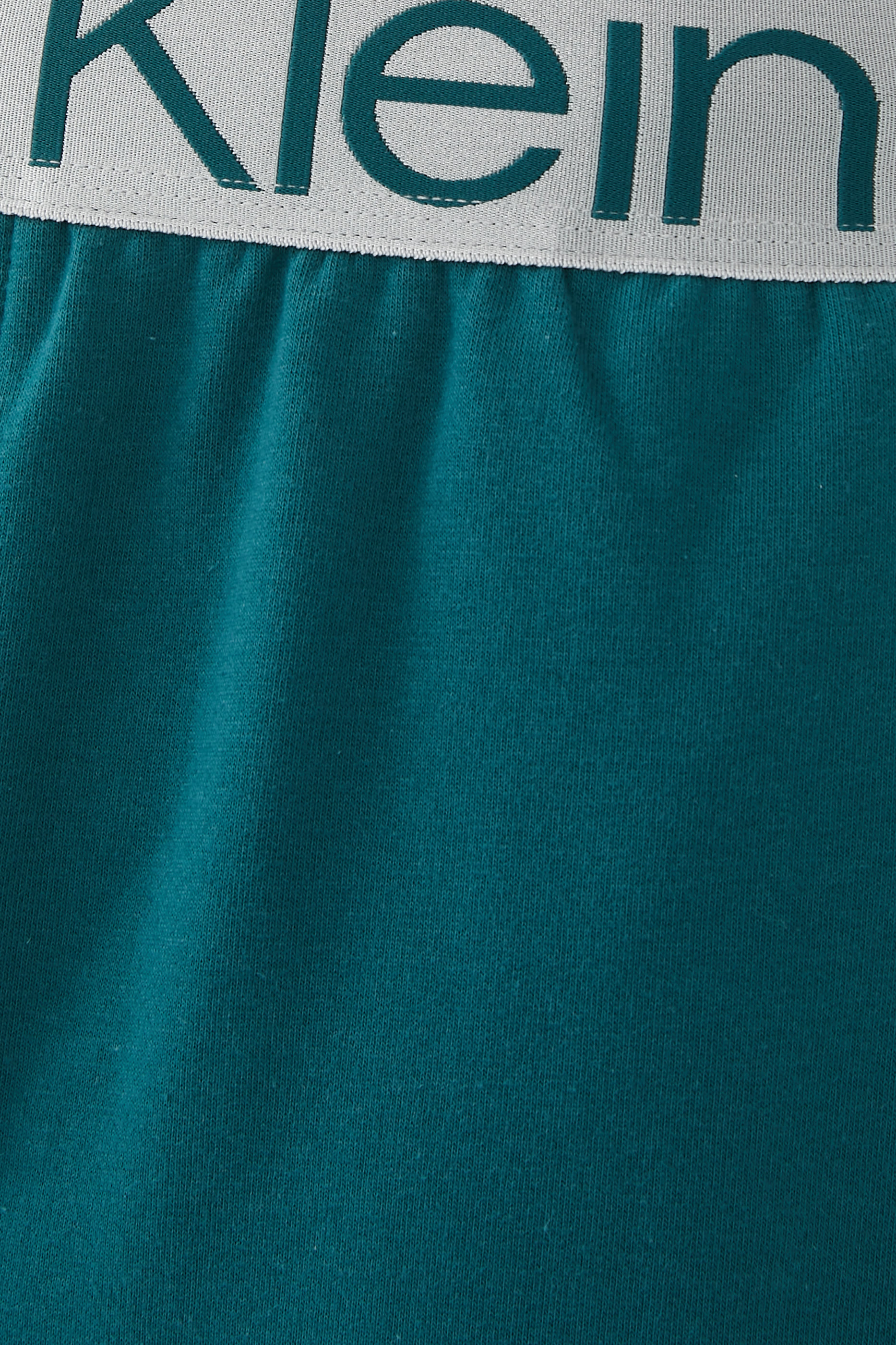 شورت للنوم بشعار الماركة