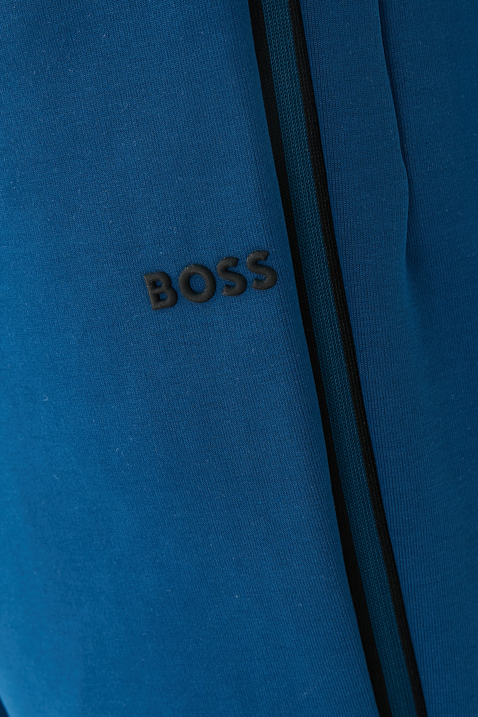 بنطال هاديكو بشعار الماركة