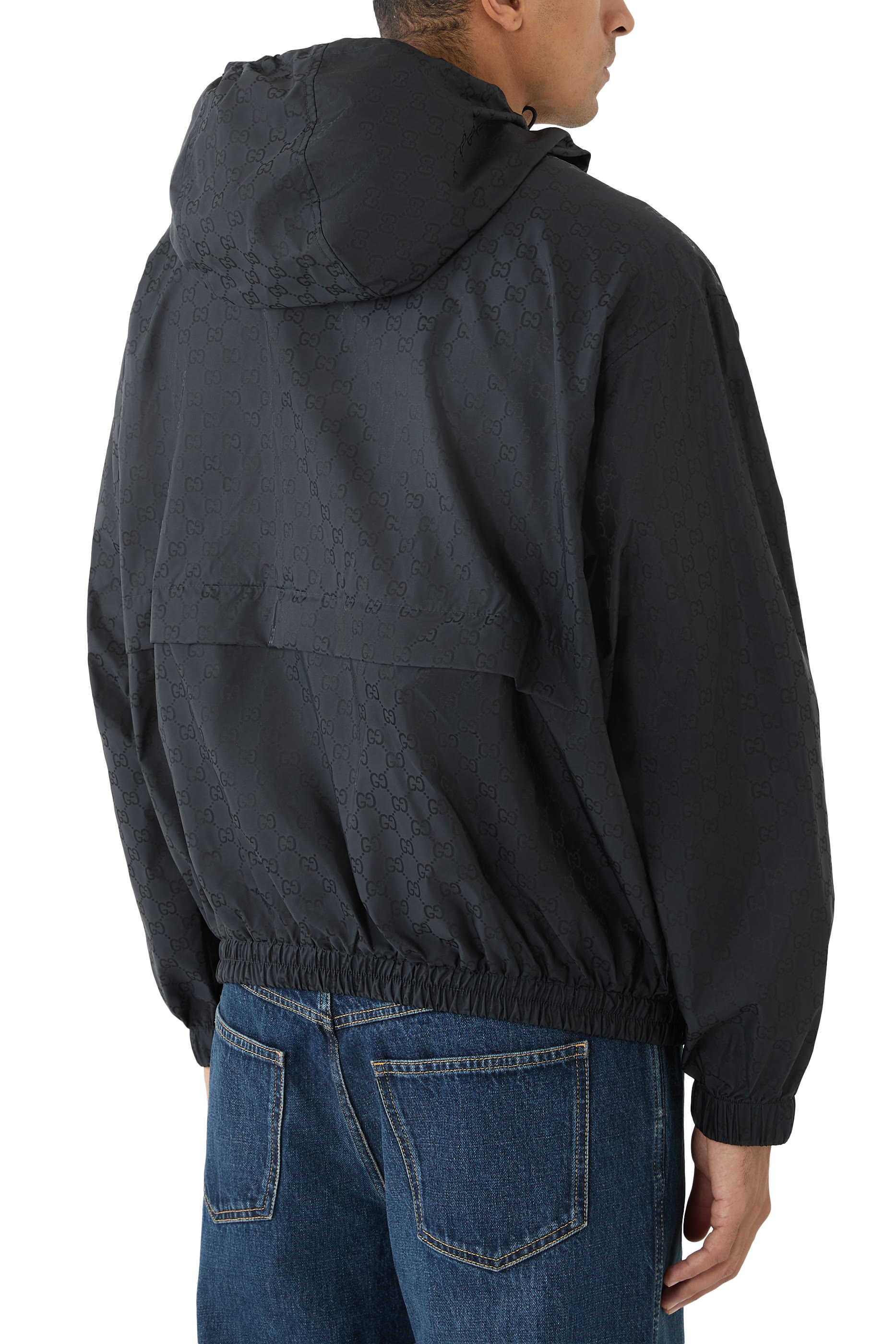 جاكيت بسحاب مزين بشعار الماركة نايلون