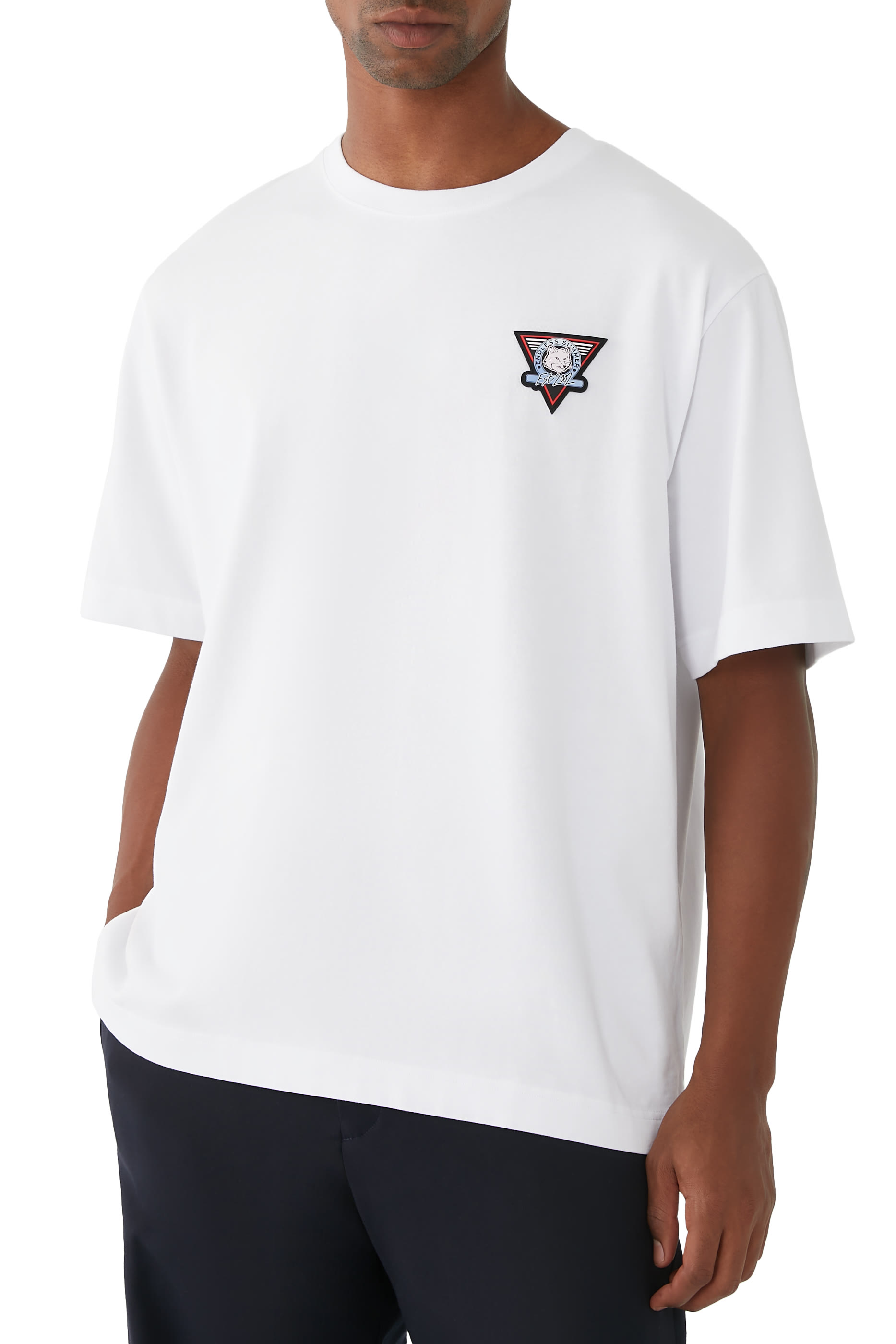 تيشيرت سيرف كولاج بقصة فضفاضة