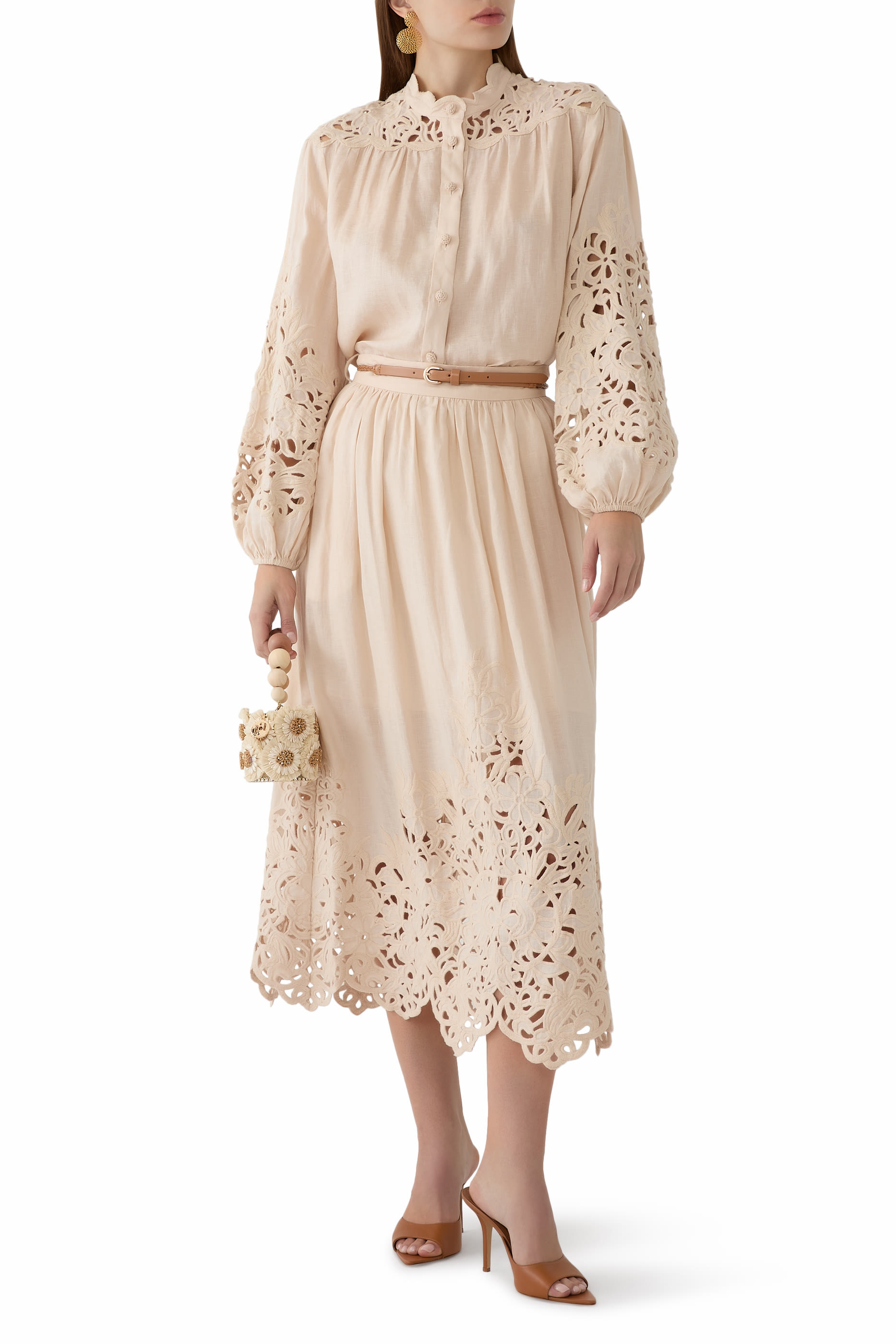 تنورة وايلي متوسطة الطول مزينة بتطريزات