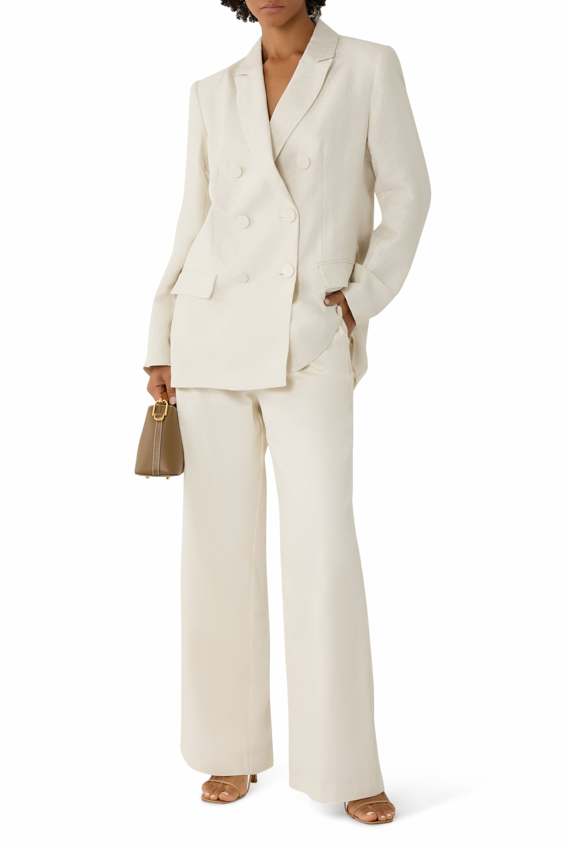 بليزر بضفي أزرار مزين كليا بشعار الماركة