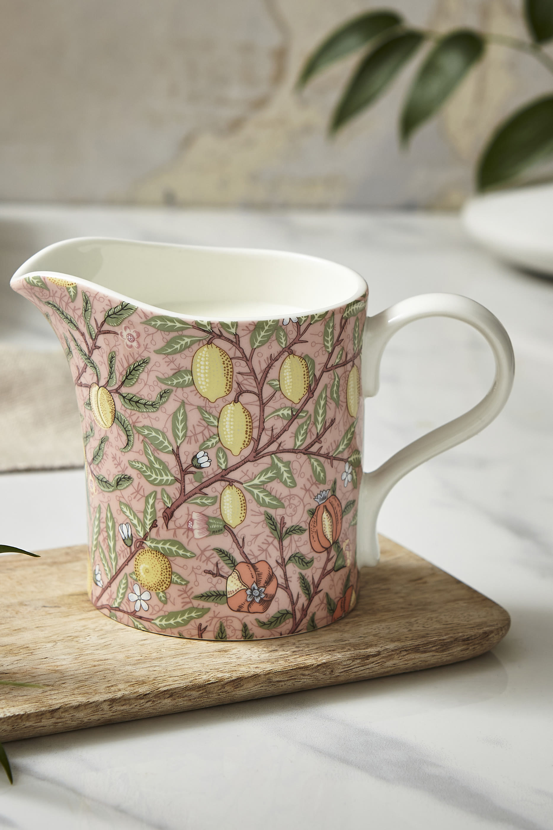 إبريق حليب موريس اند كو