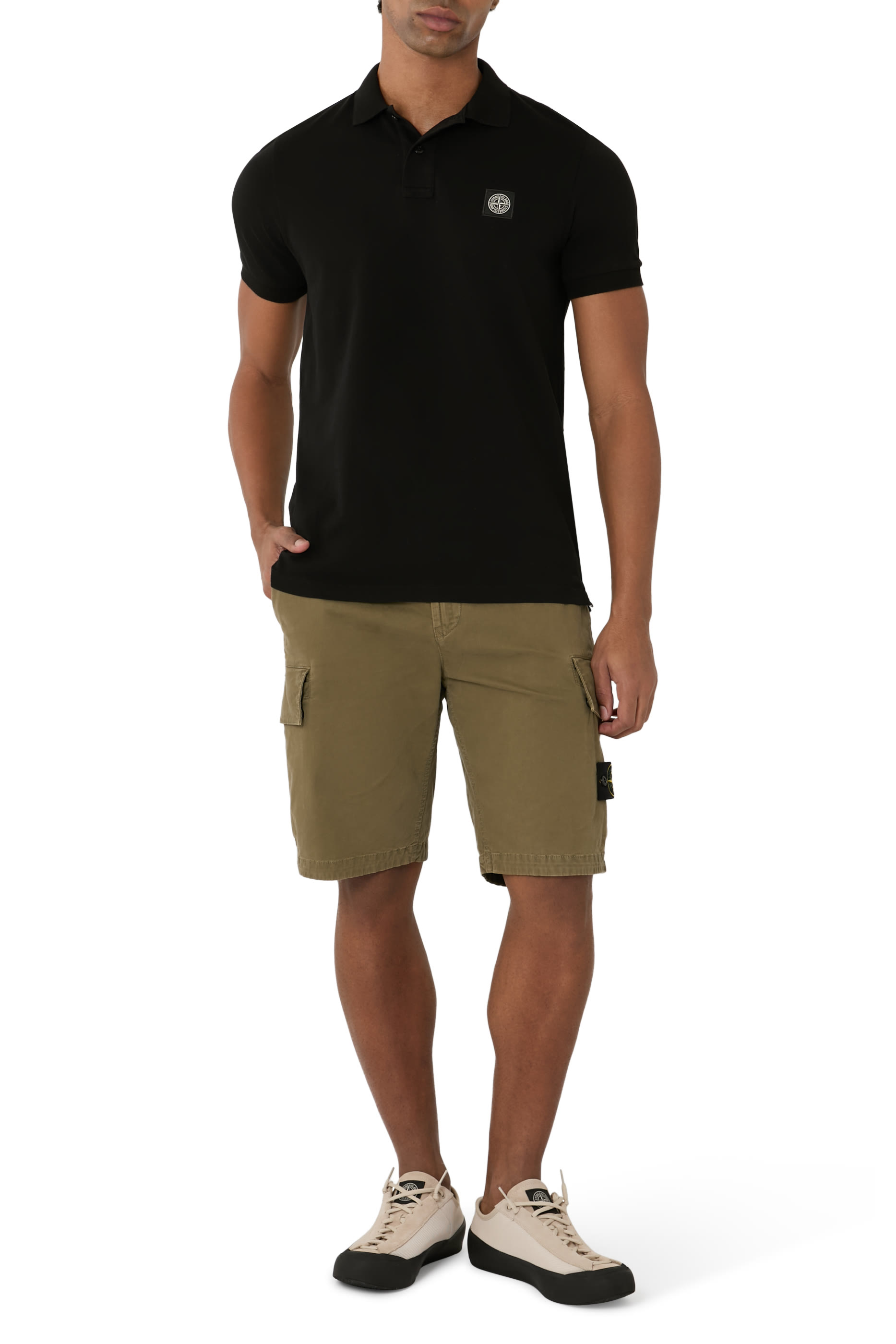 قميص بولو برقعة البوصلة