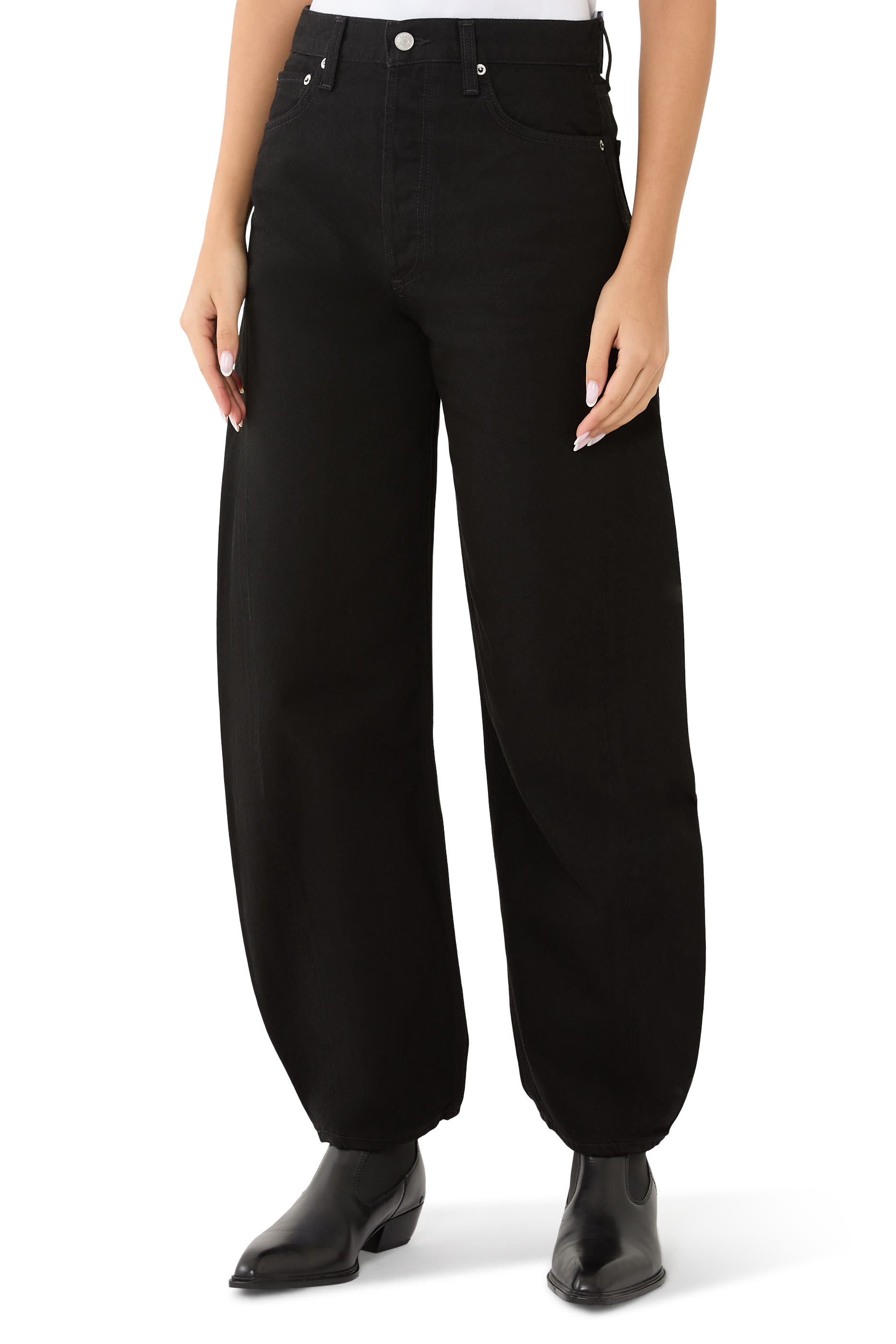 بنطال جينز لونا بخصر مرتفع وقصة مدببة