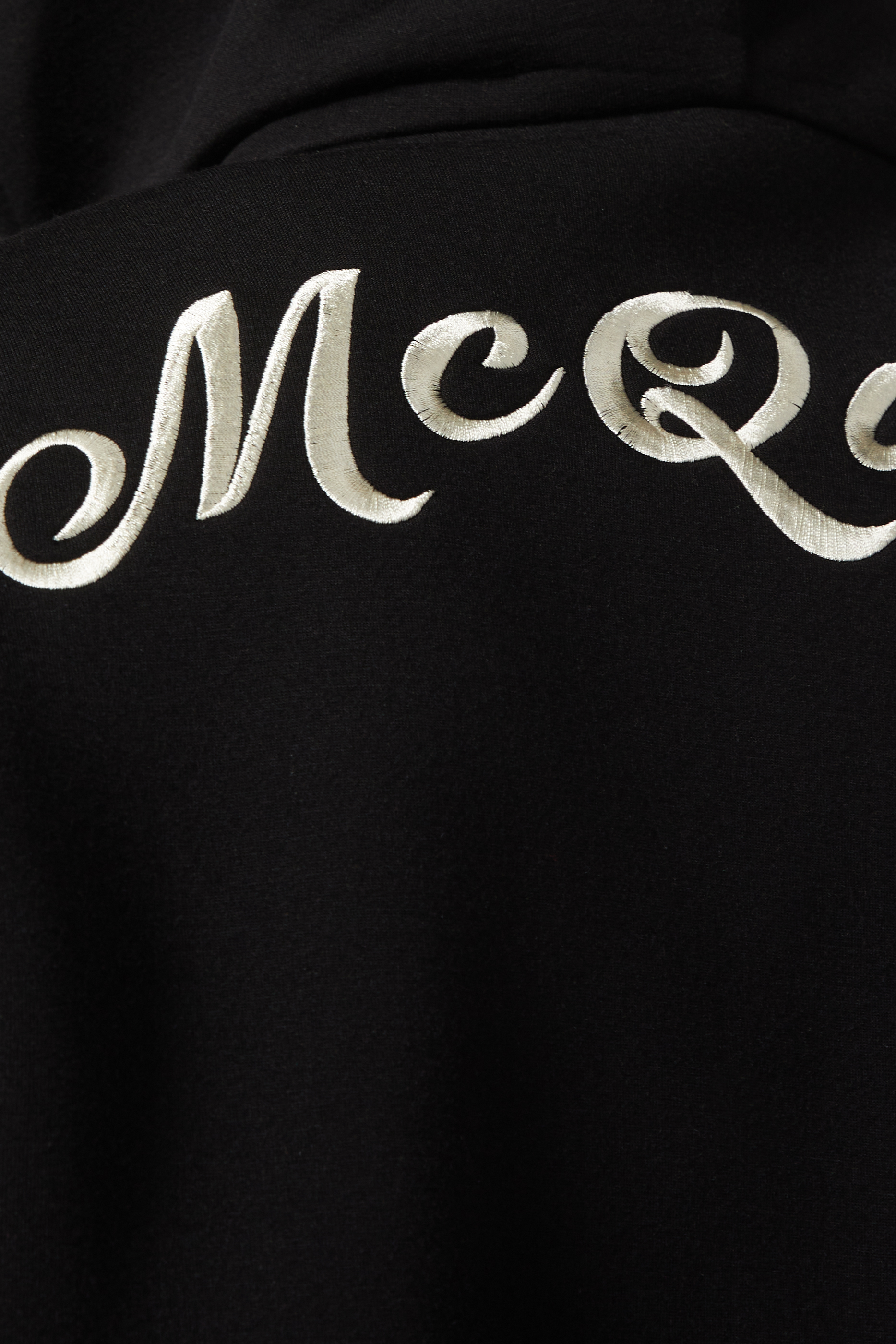 جاكيت دينم بغطاء رأس