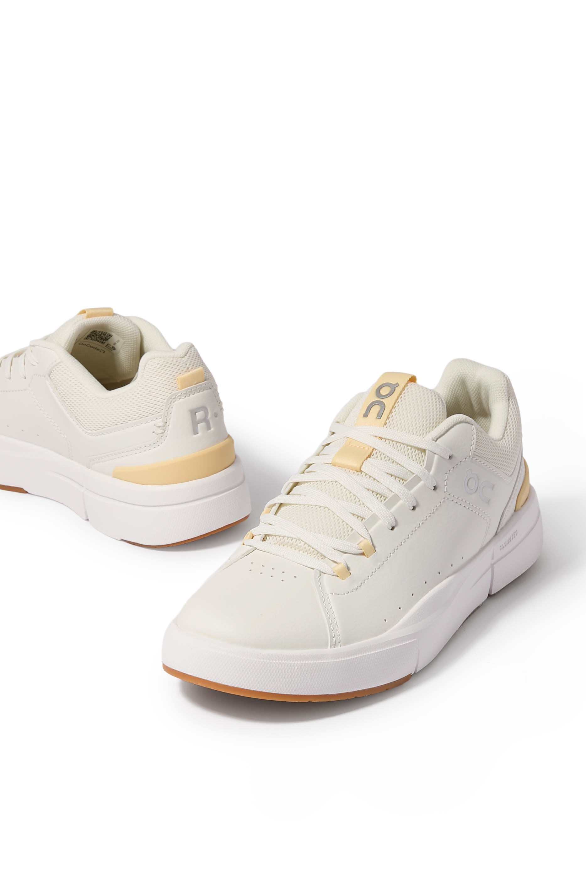 سنيكرز روجر للأطفال