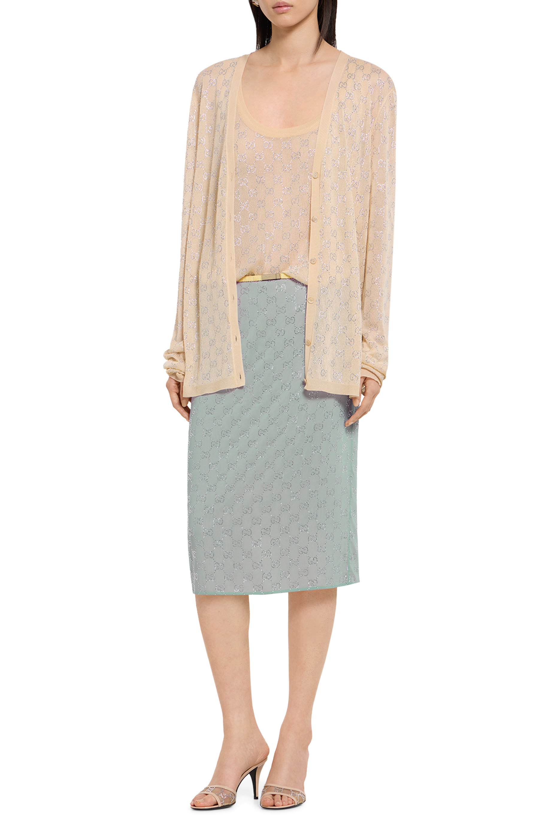 صندل 85 مفتوح بشعار الماركة المرصع بكريستال