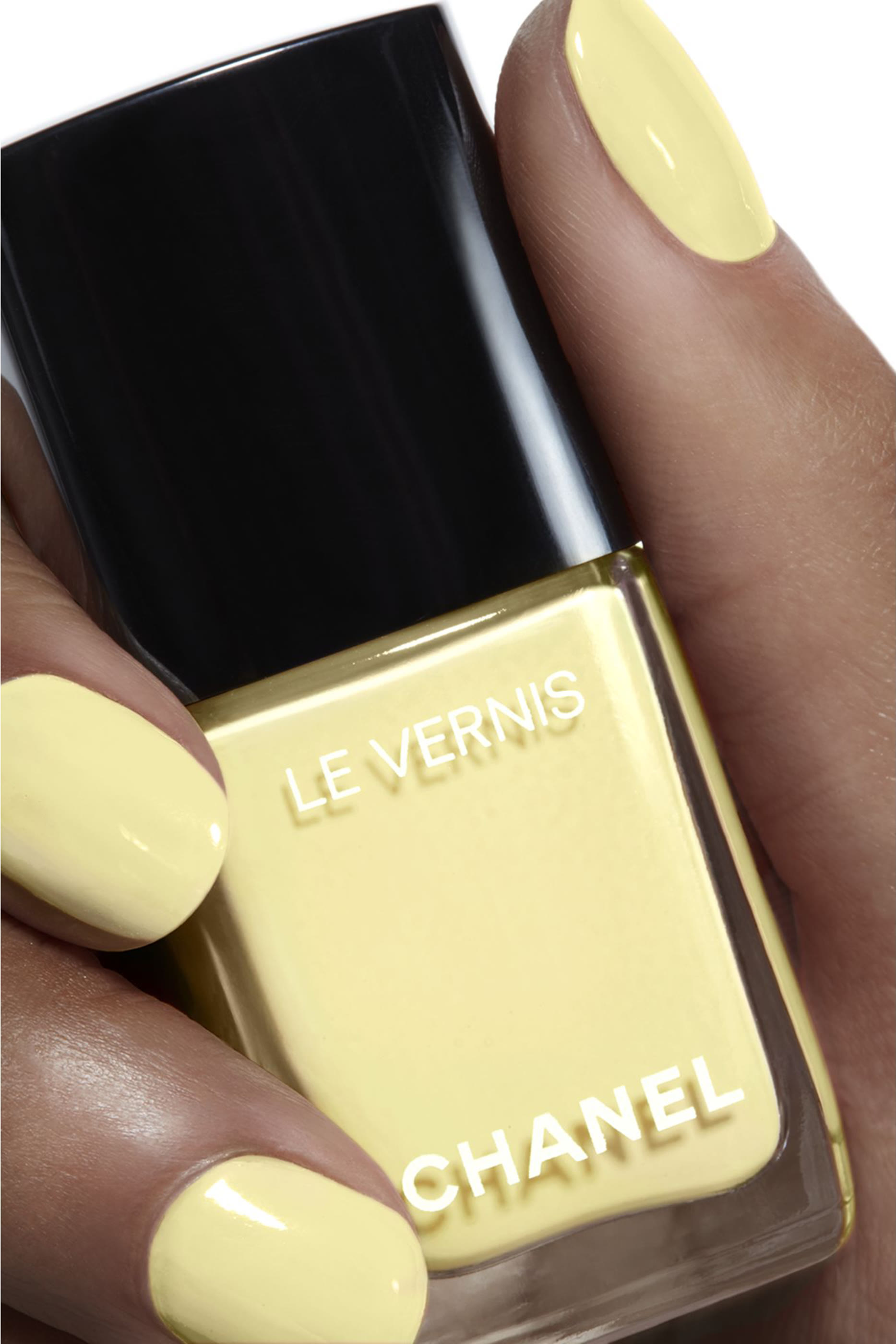 طلاء أظافر Chanel LE VERNIS