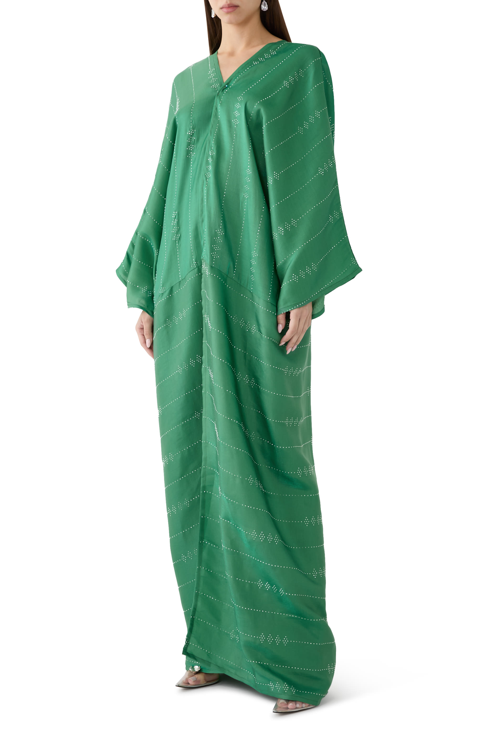 بشت بياقة V وحلي