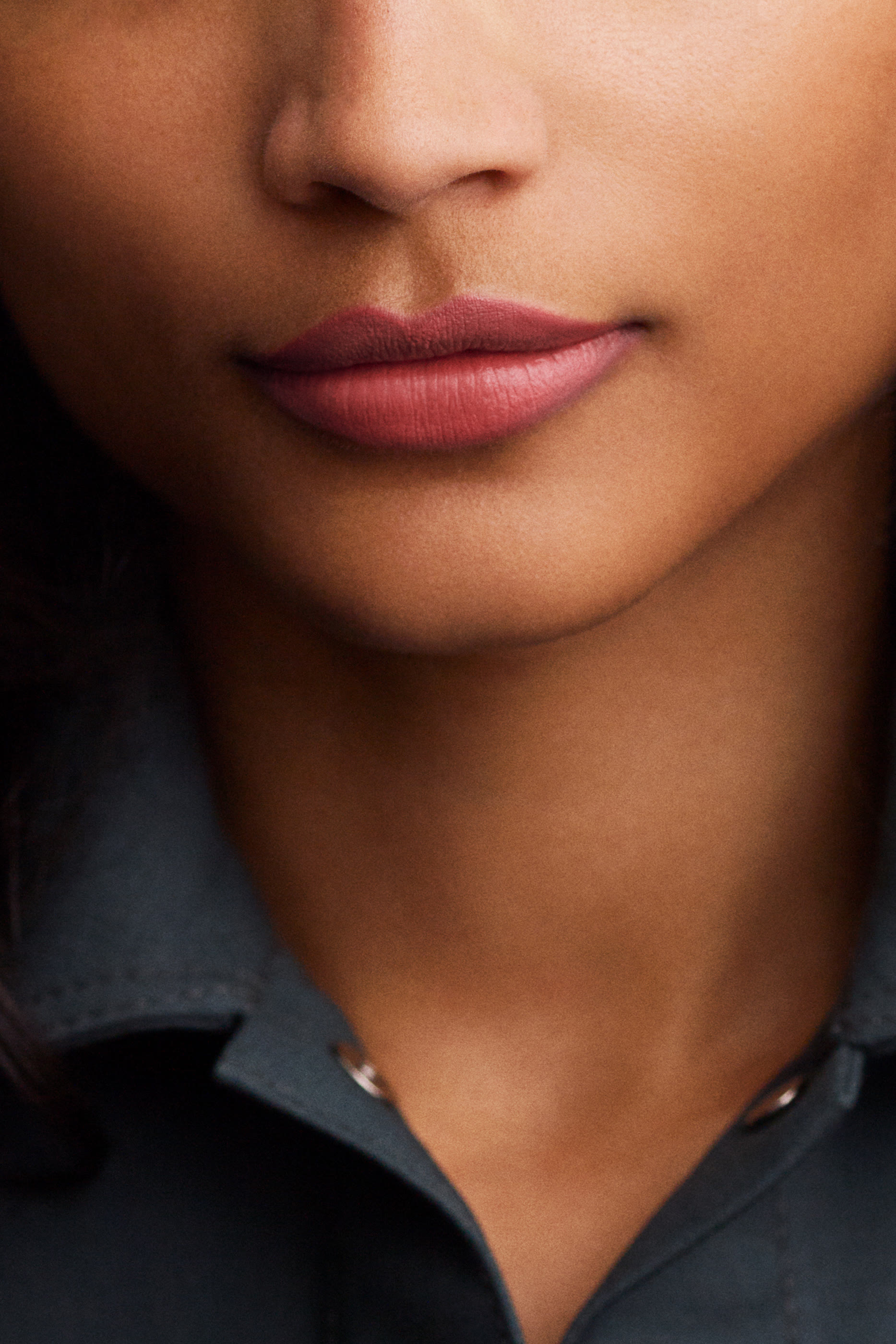 مجموعة أحمر الشفاه Rouge Herm&egrave;s, أحمر شفاه بتركيبة ساتانية