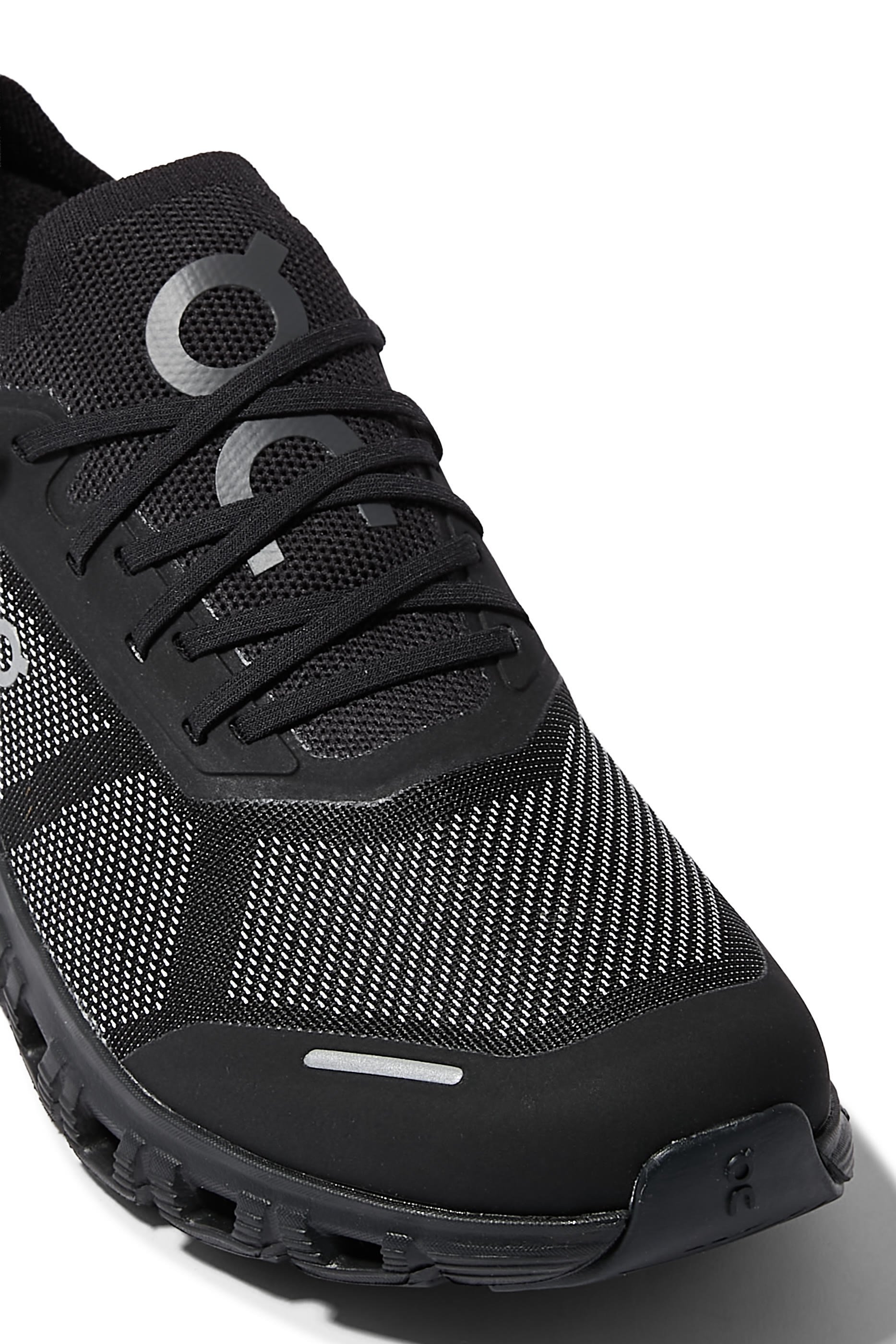 سنيكرز فيرسا كلاود 6