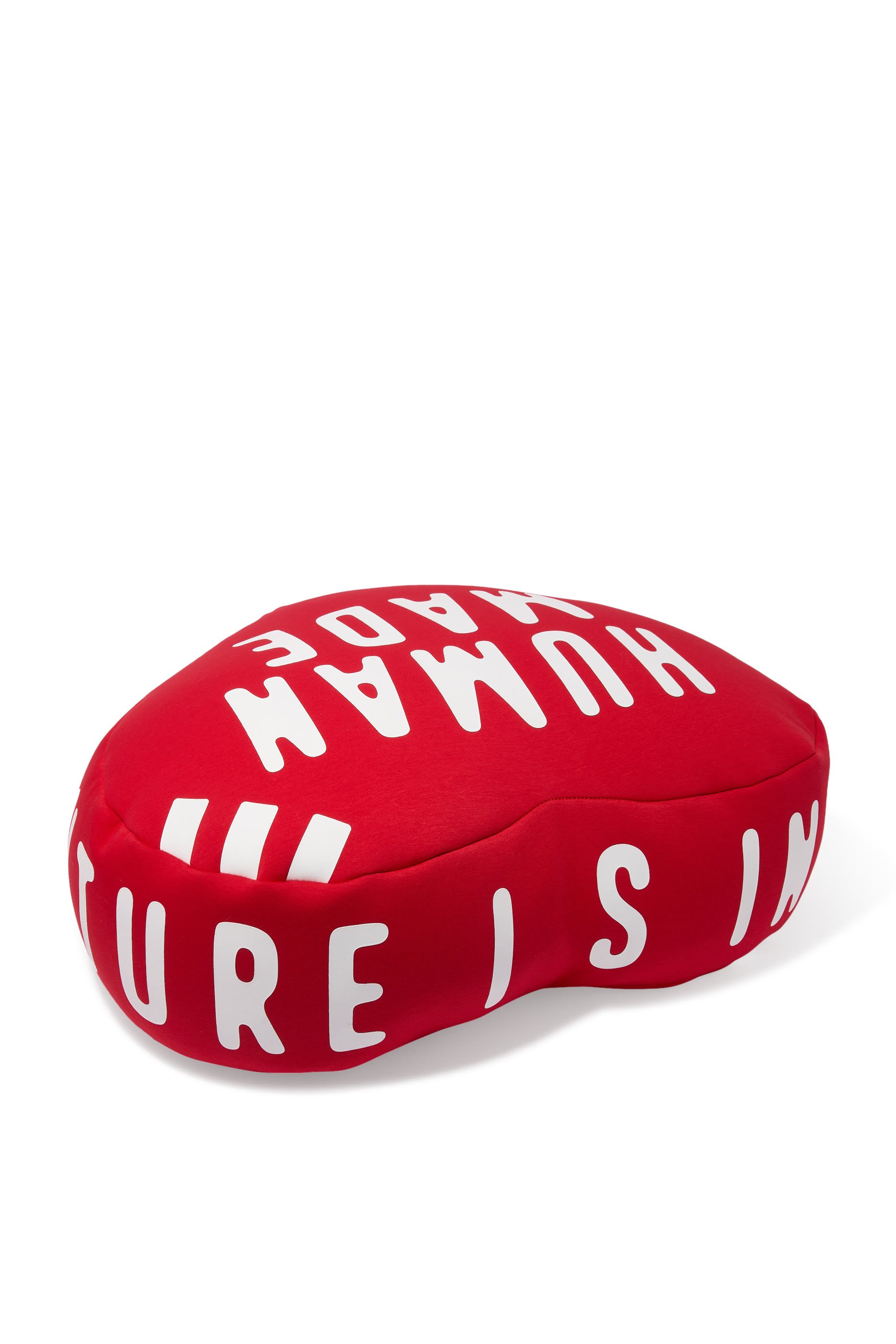 وسادة محشوة بتصميم قلب