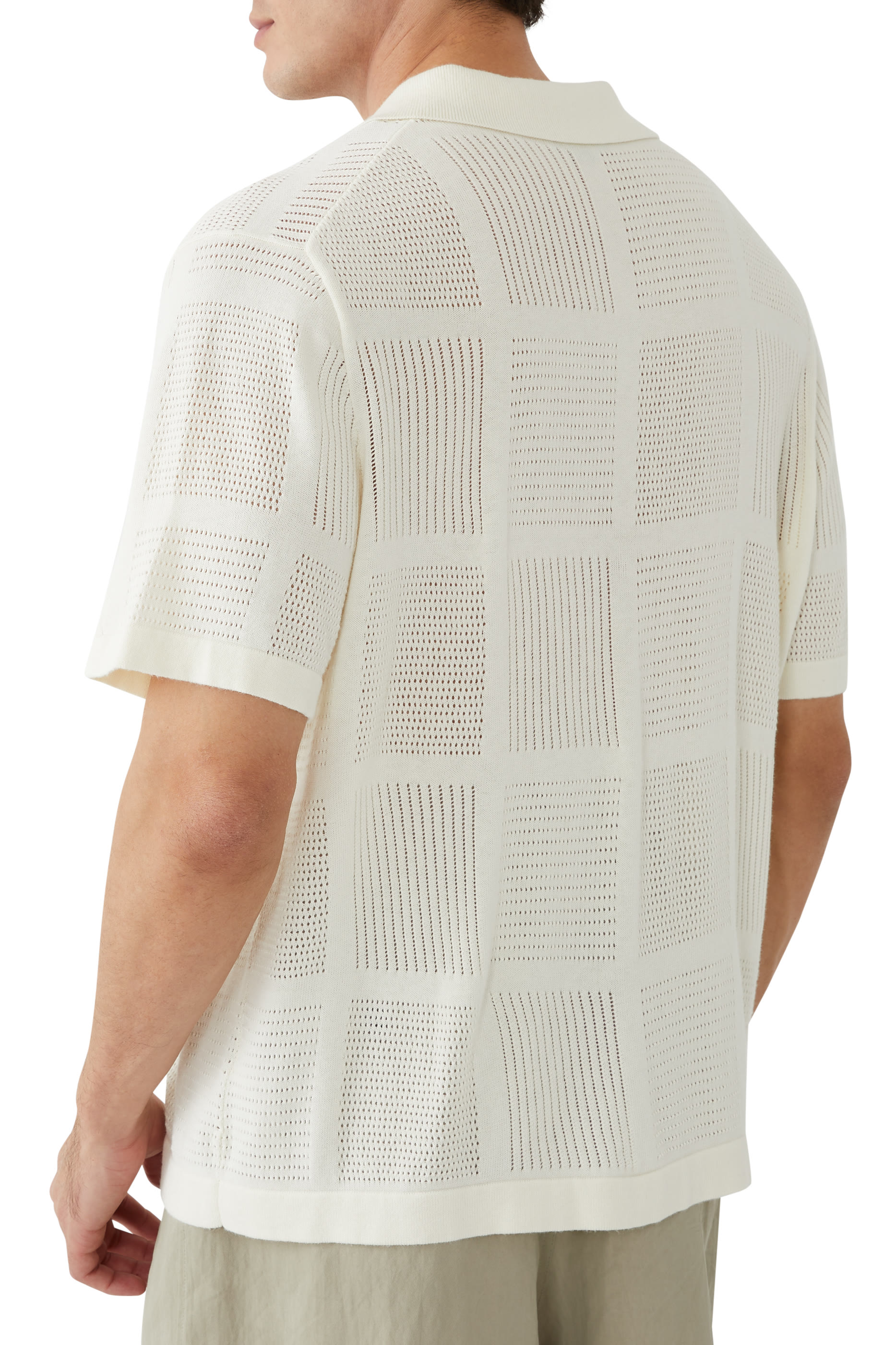 قميص بأكمام قصيرة برقعة بونتيل