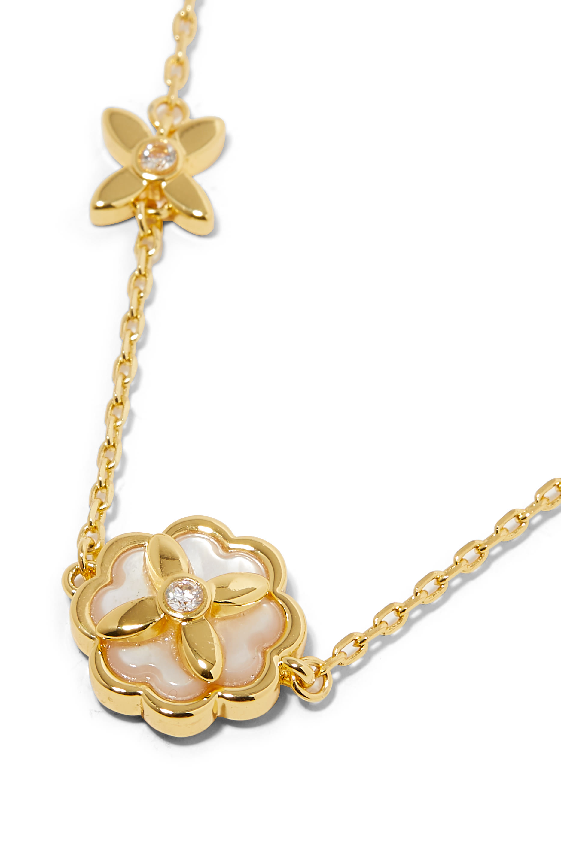 قلادة هيريتدج بلوم بحلي مرصعة بعرق اللؤلؤ معدن مطلي