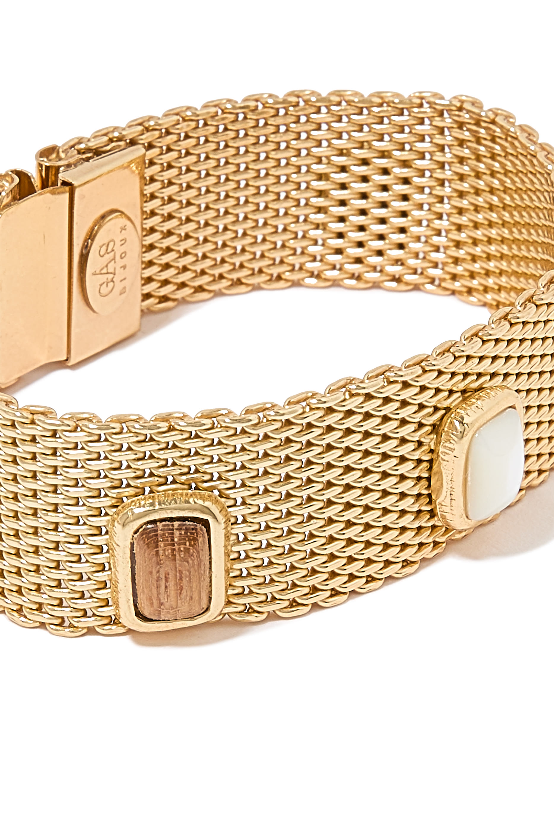 سوار توتيم كبير مزين بأحجار