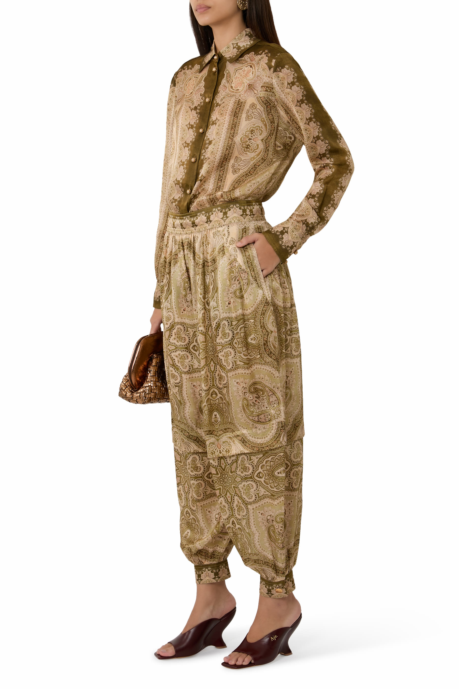 حذاء نوكايا مفتوح من الخلف 90 بنعل سميك