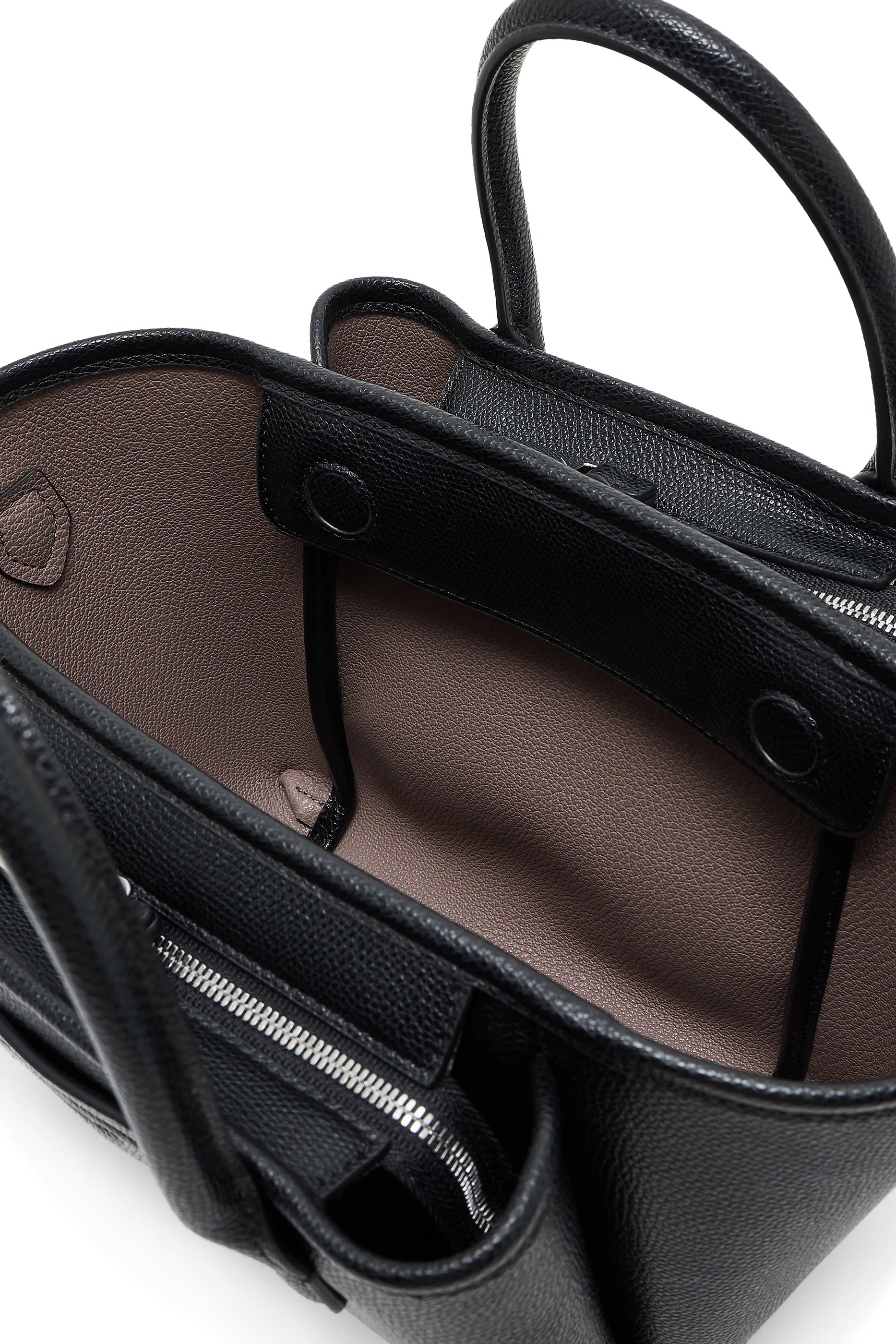 حقيبة يد صغيرة بملمس بارز