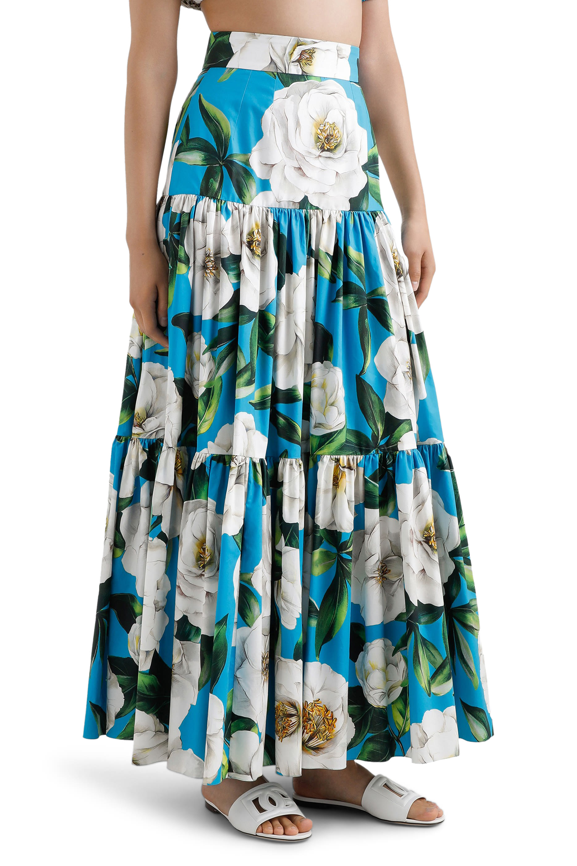 تنورة بطبعة زهور