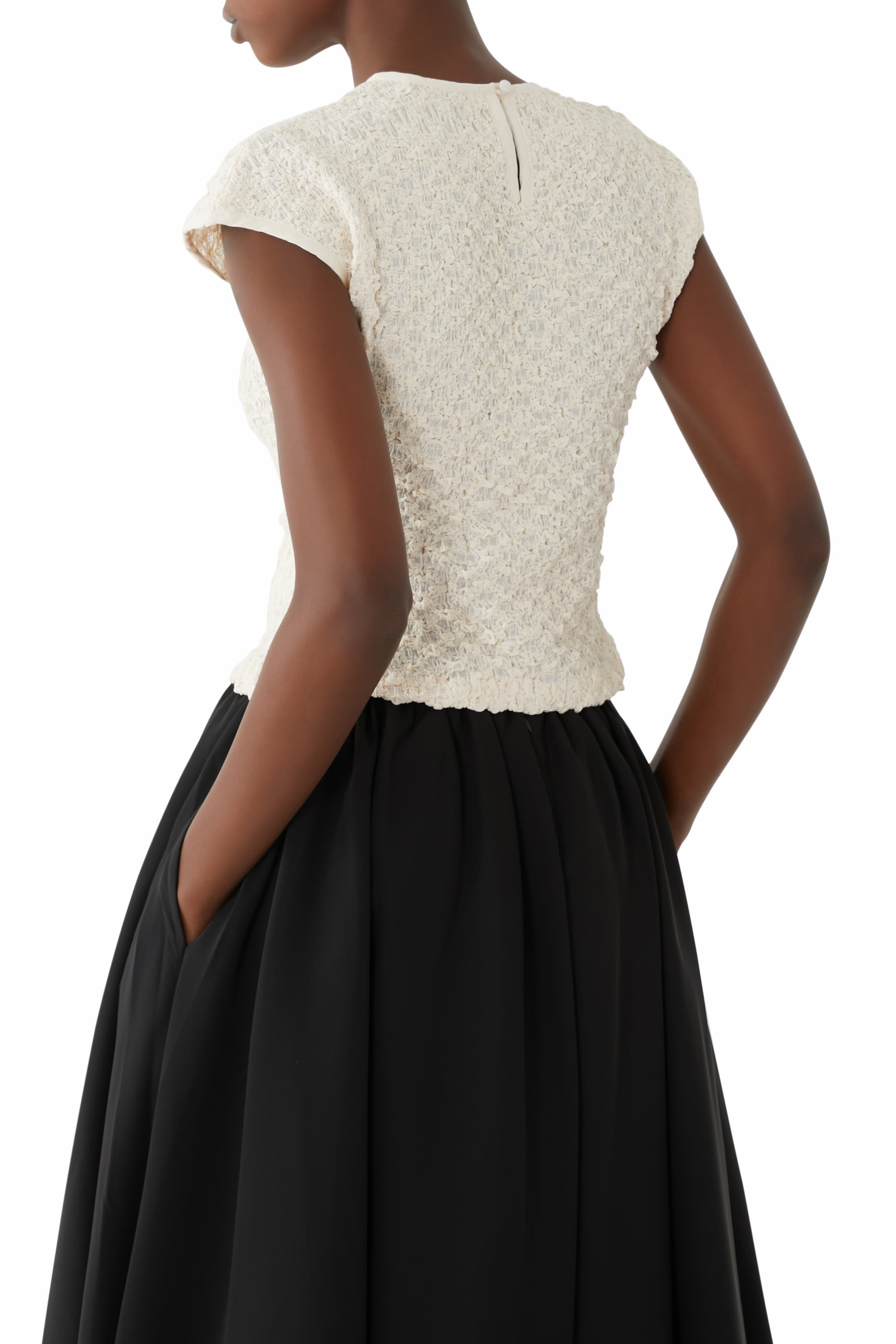 بلوزة كشكش قطن