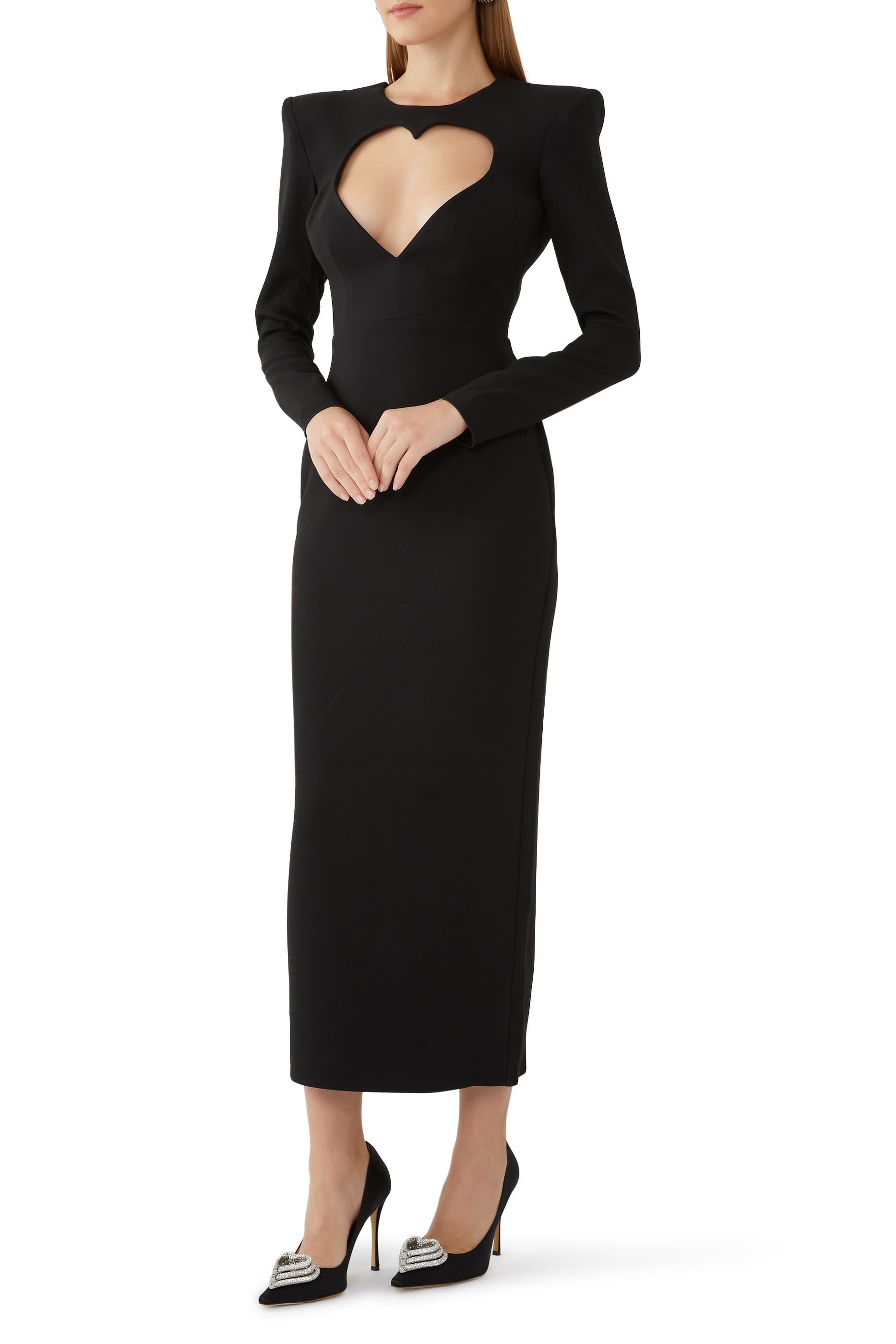 حذاء كلاسيك ستان 110 بثلاث قلوب