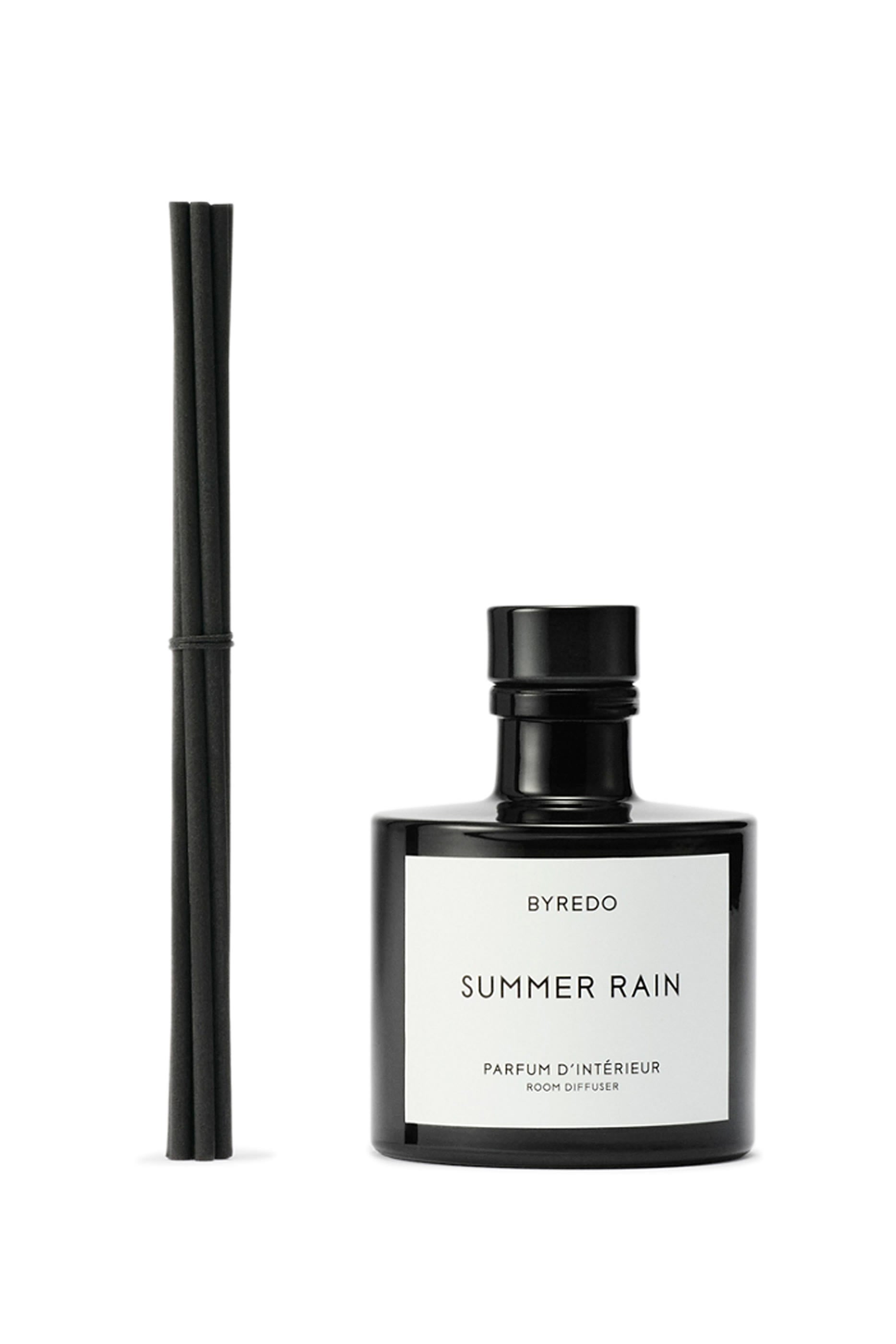 أعواد توزيع عطر سامر رين