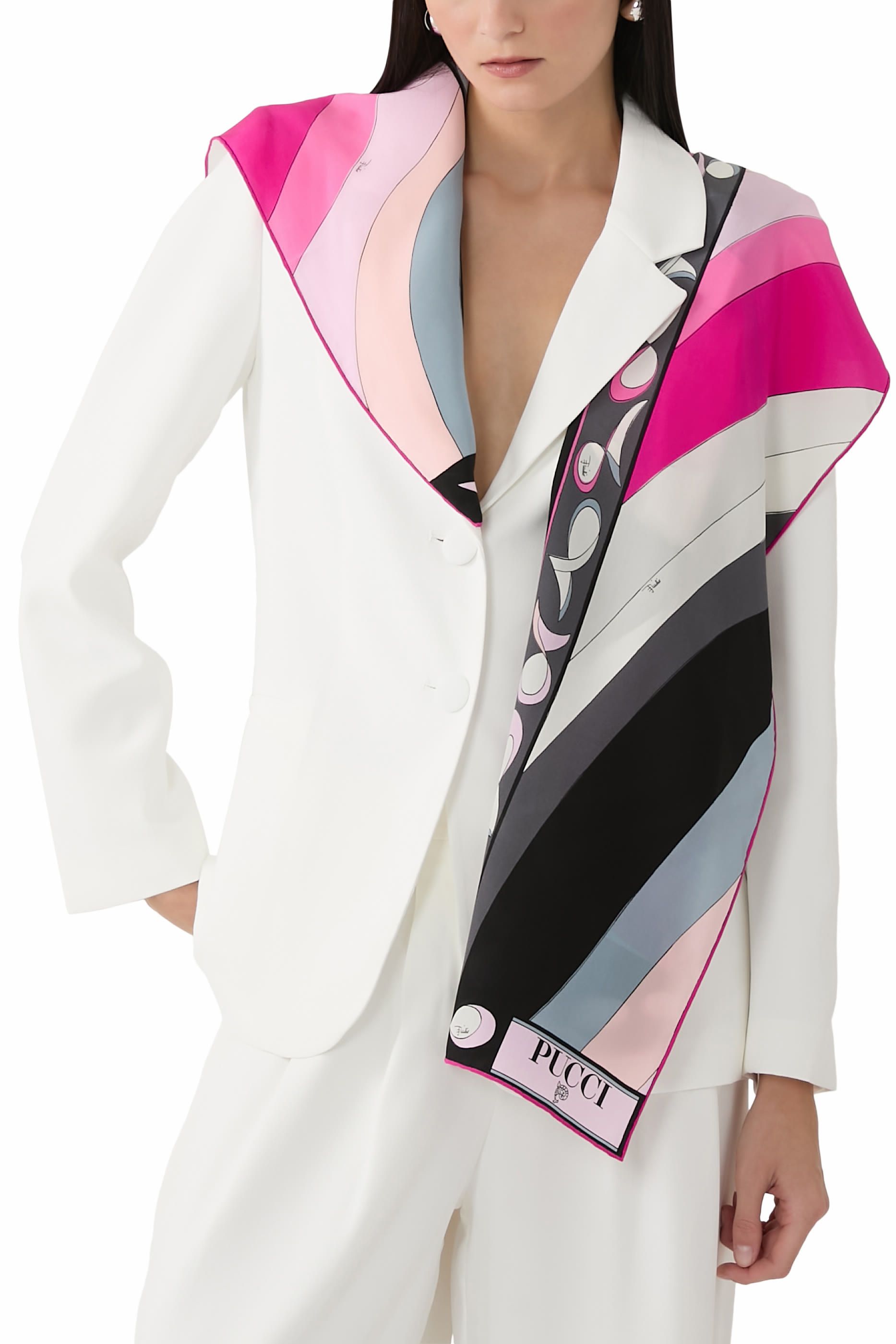 وشاح بطبعة بيشي