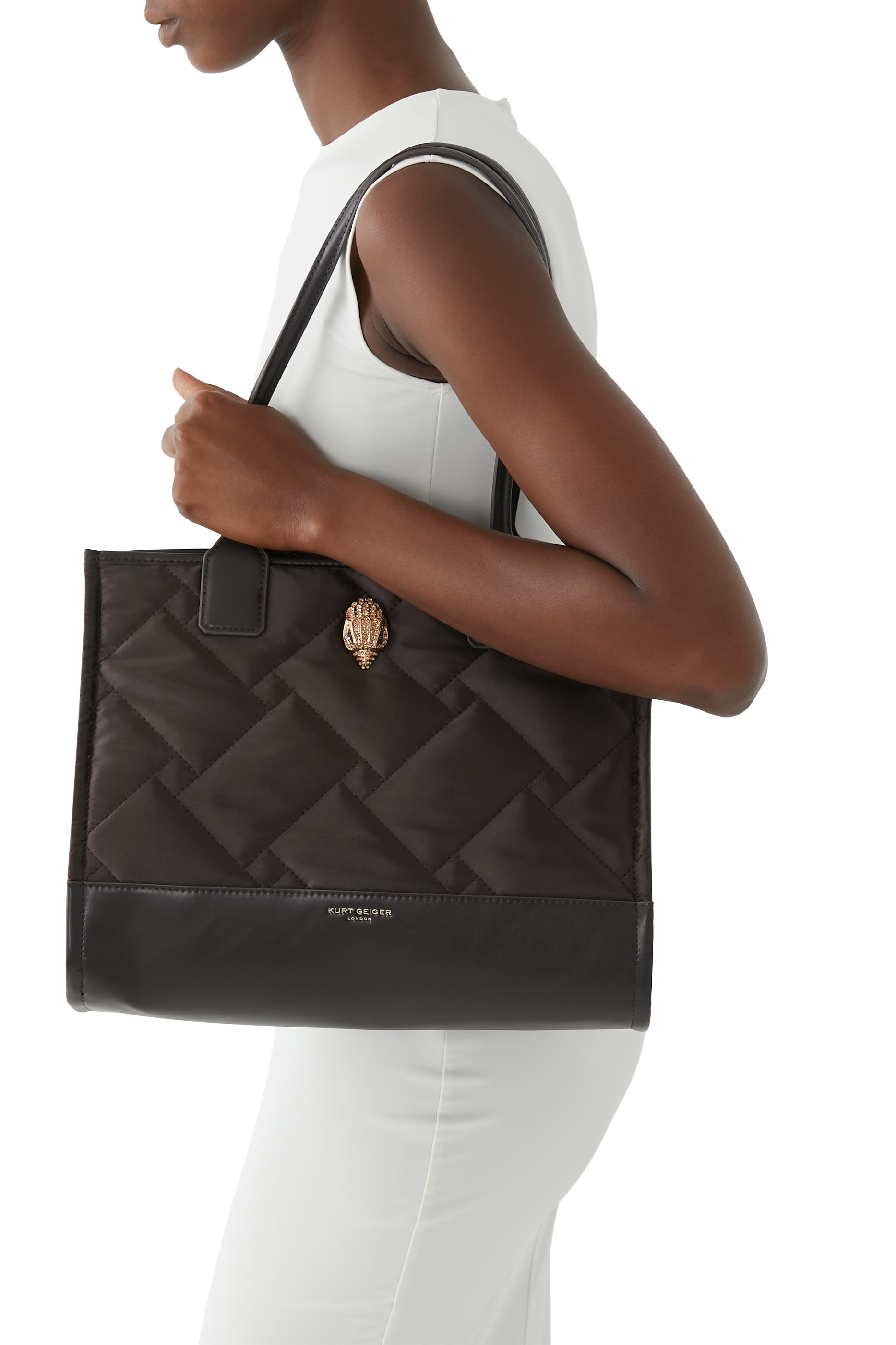 حقيبة يد خامات معاد تدويرها