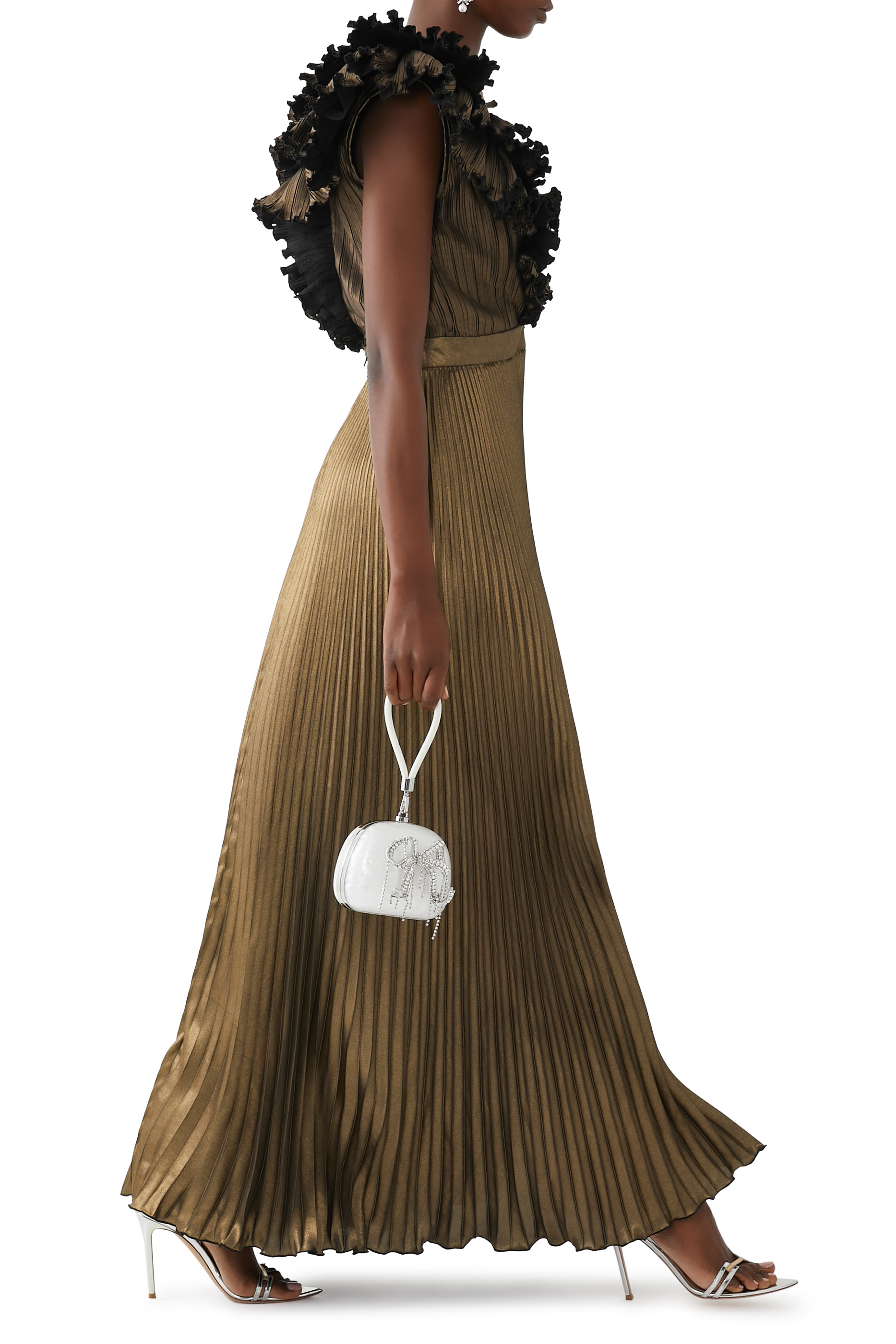 حقيبة كلاتش بيد علوية مرصعة بلؤلؤ