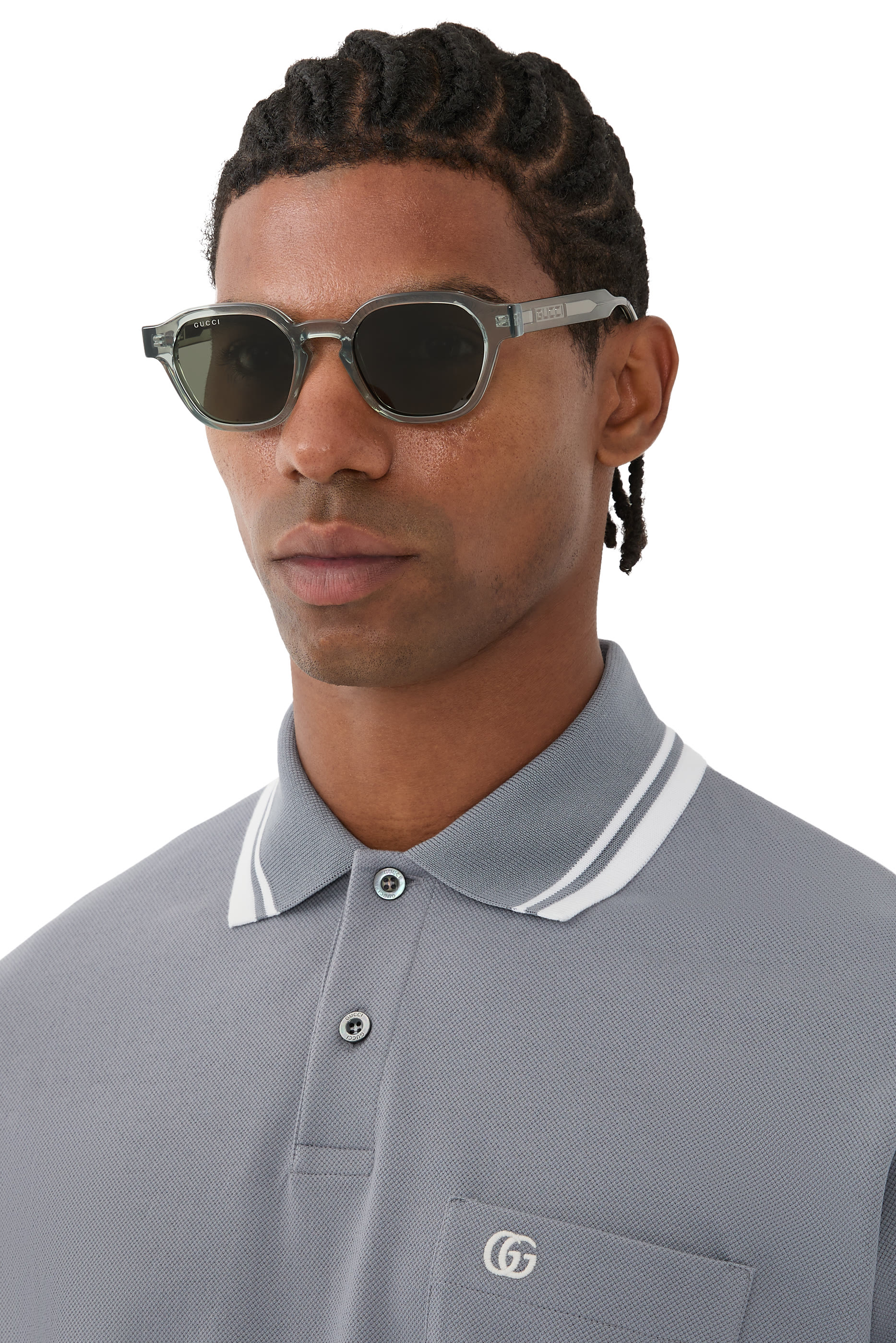 نظارة شمسية بإطار بيضاوي