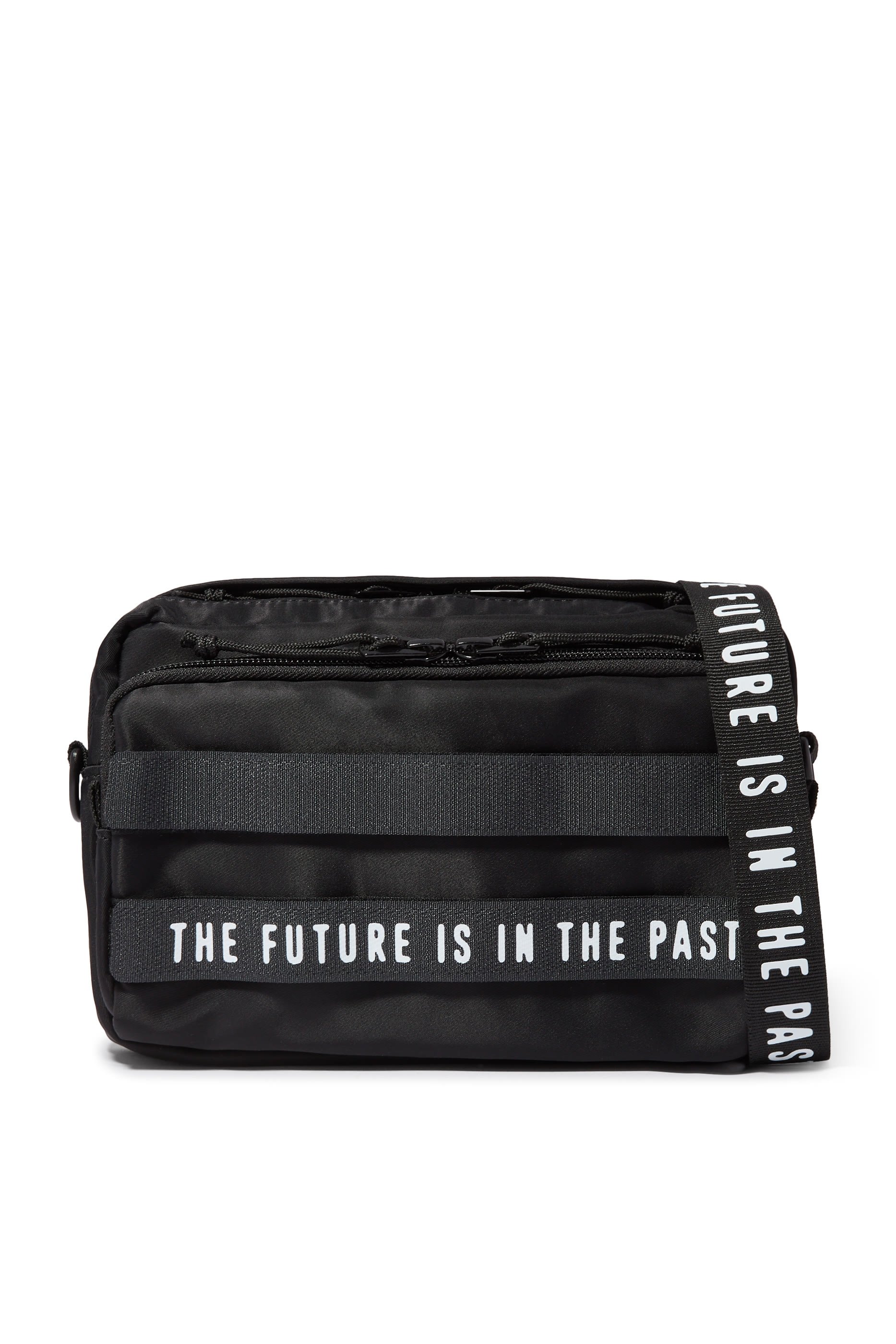 حقيبة صغيرة بطابع عسكري