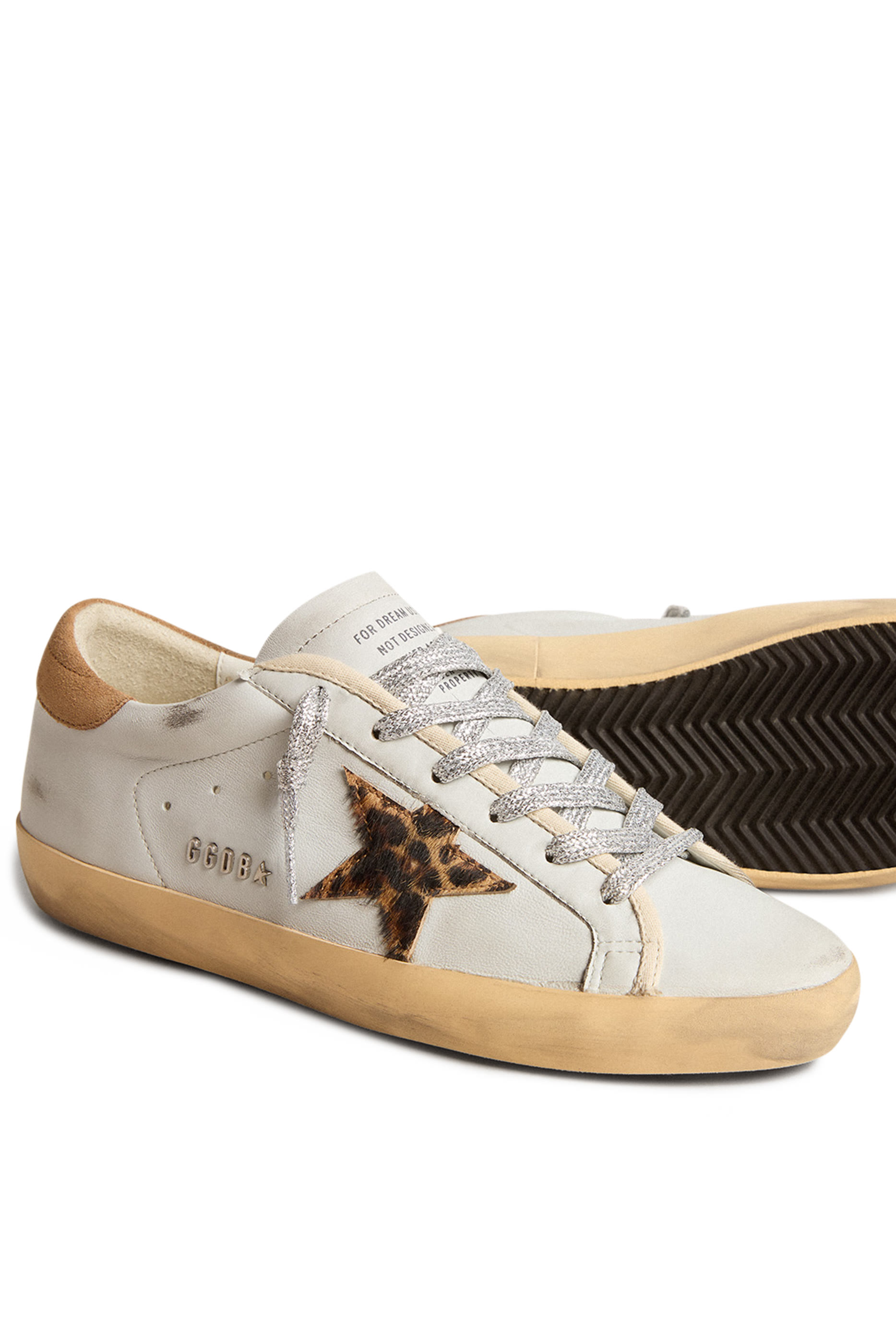 سنيكرز سوبر ستار