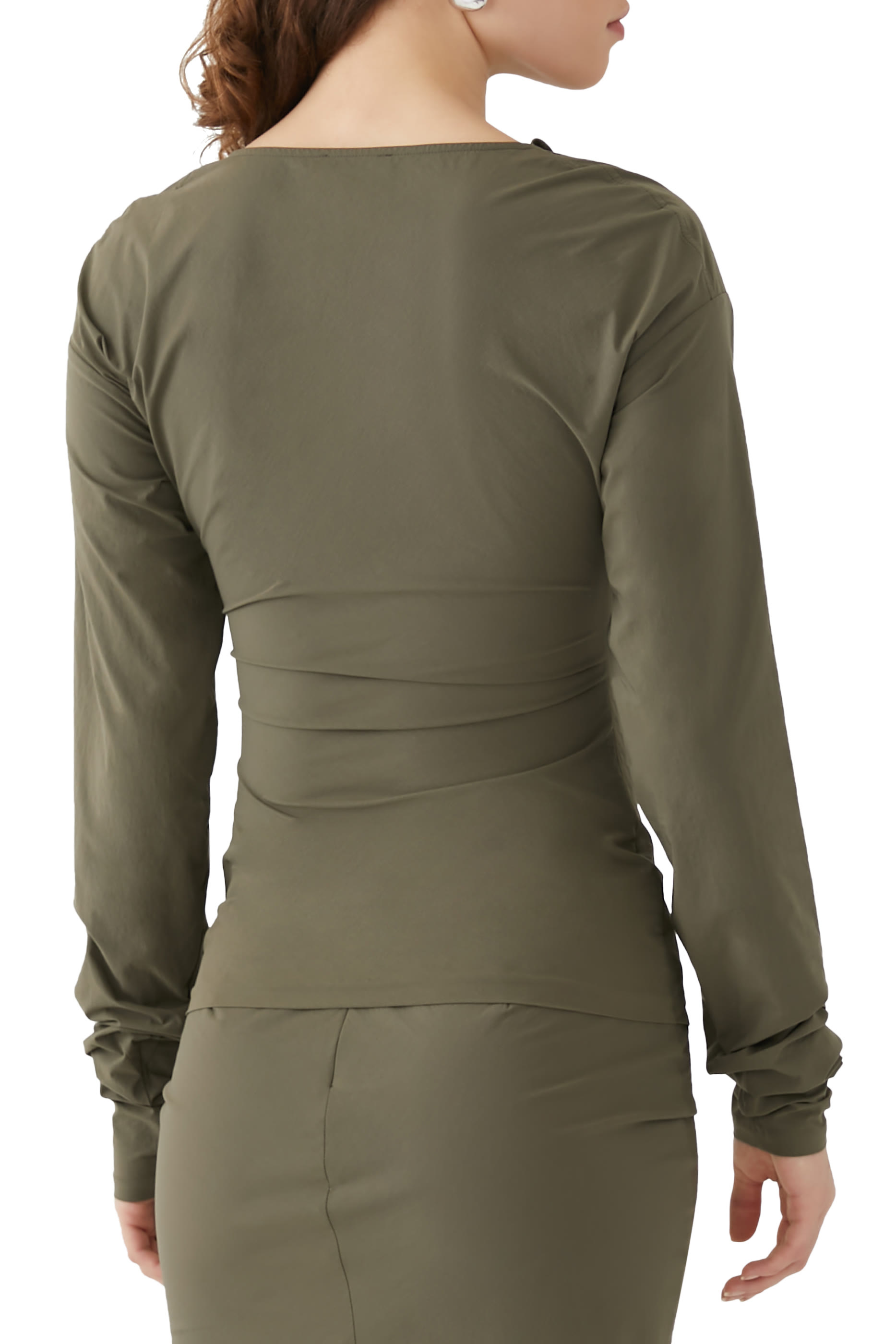 بلوزة لابسي