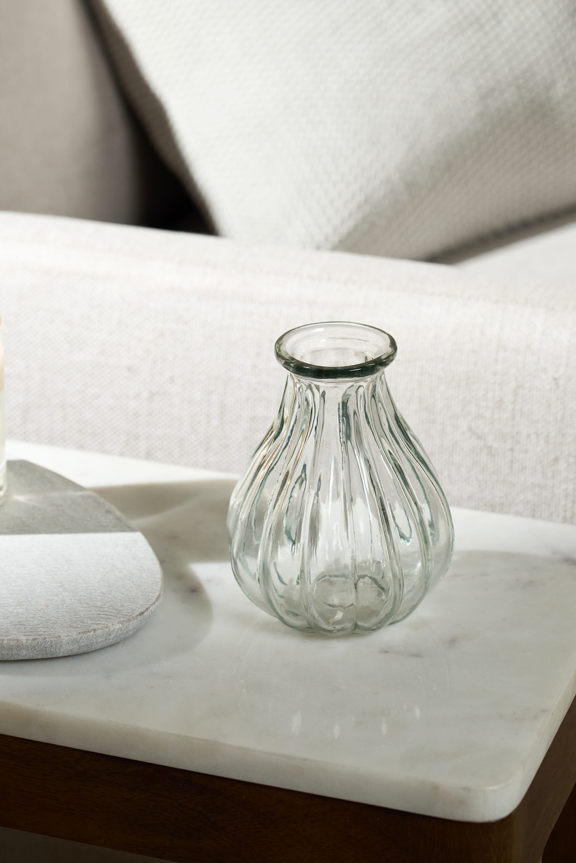 مزهرية بملمس مضلع