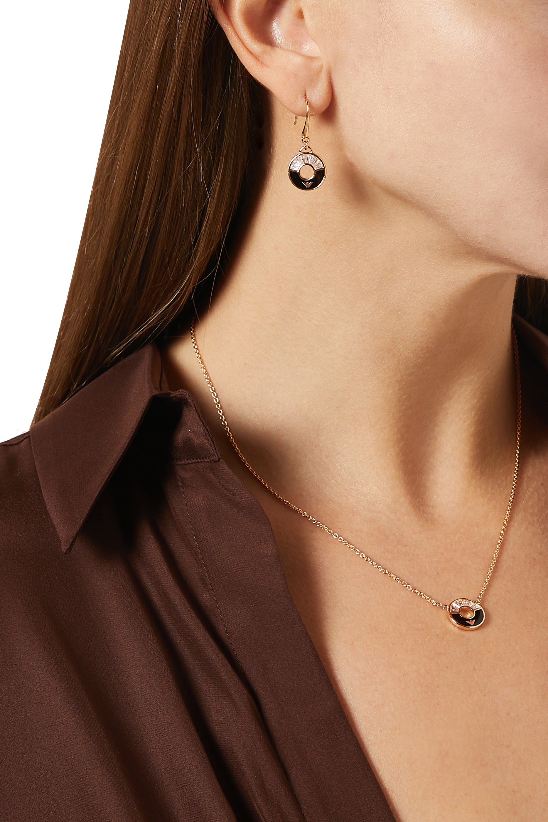 أقراط اسينشال متدلية