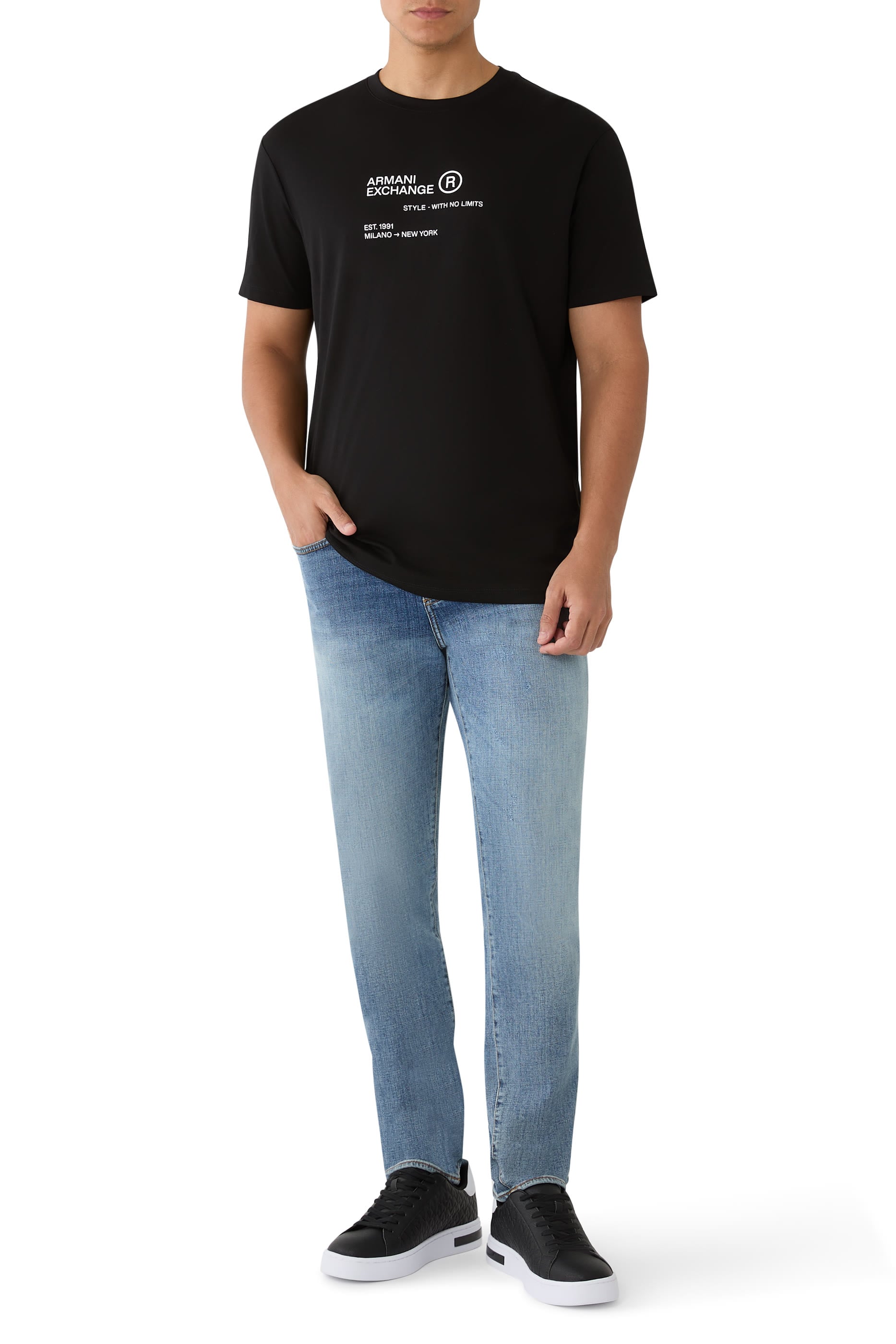 بنطال جينز وان بلوك أب بقصة ضيقة