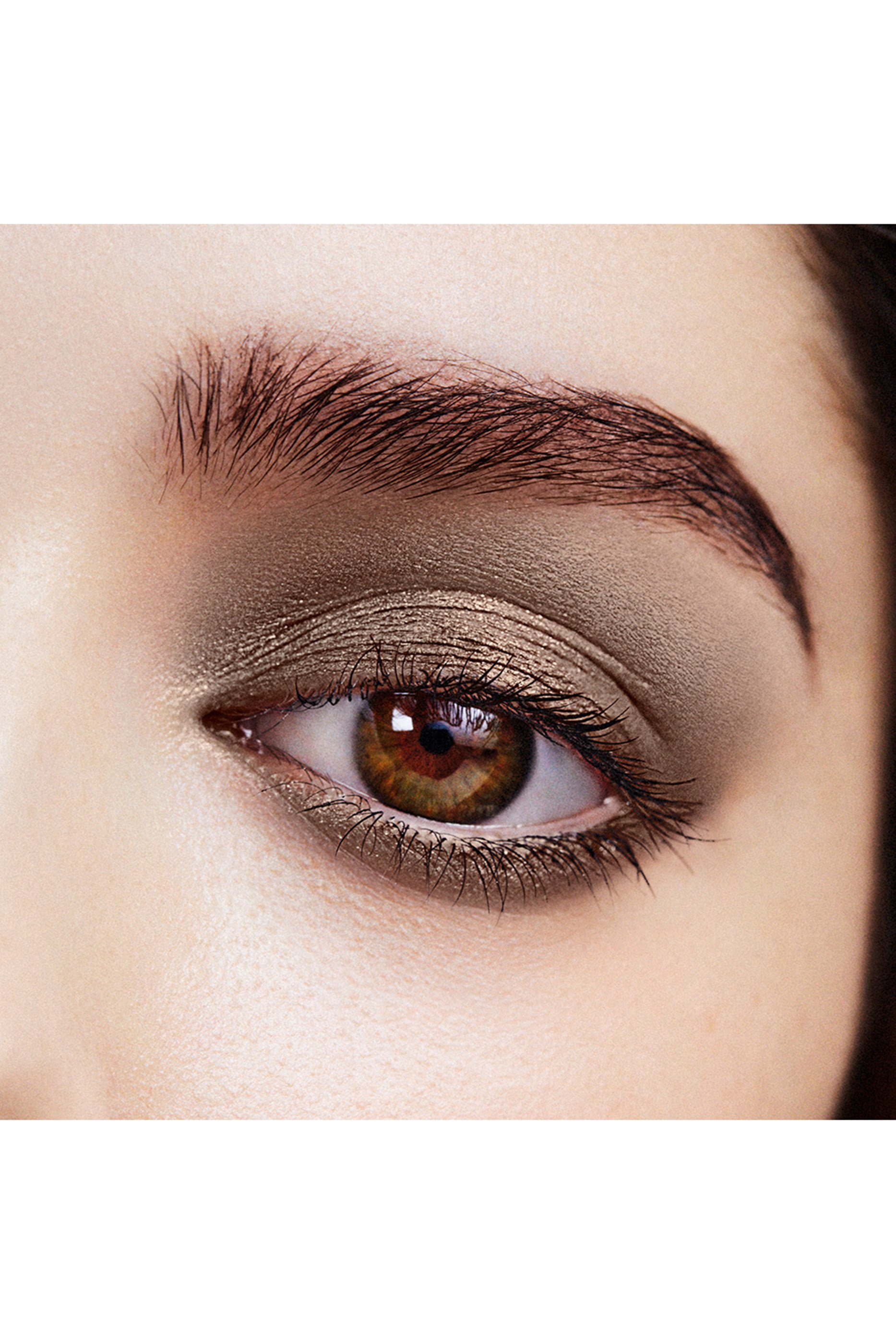 ظل العيون أكوا ريزيست سموكي