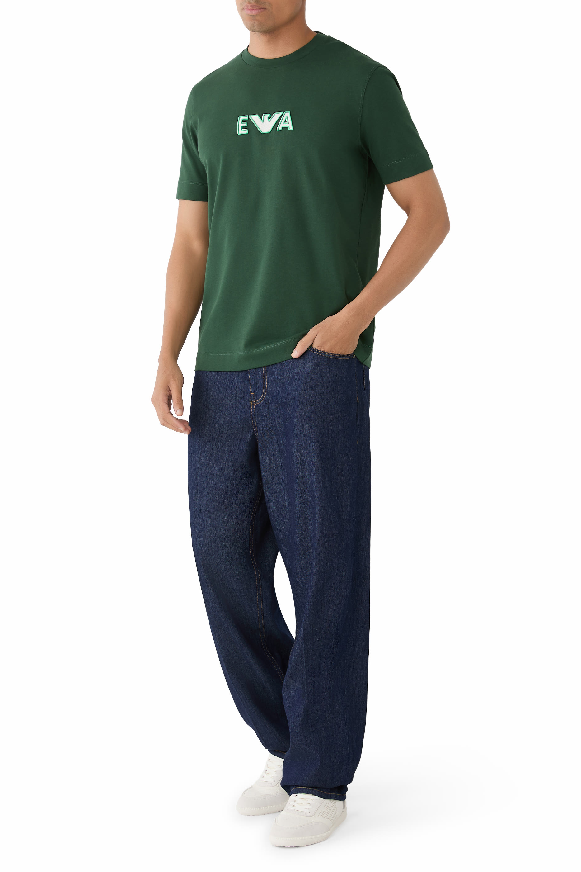 تيشيرت بشعار الماركة