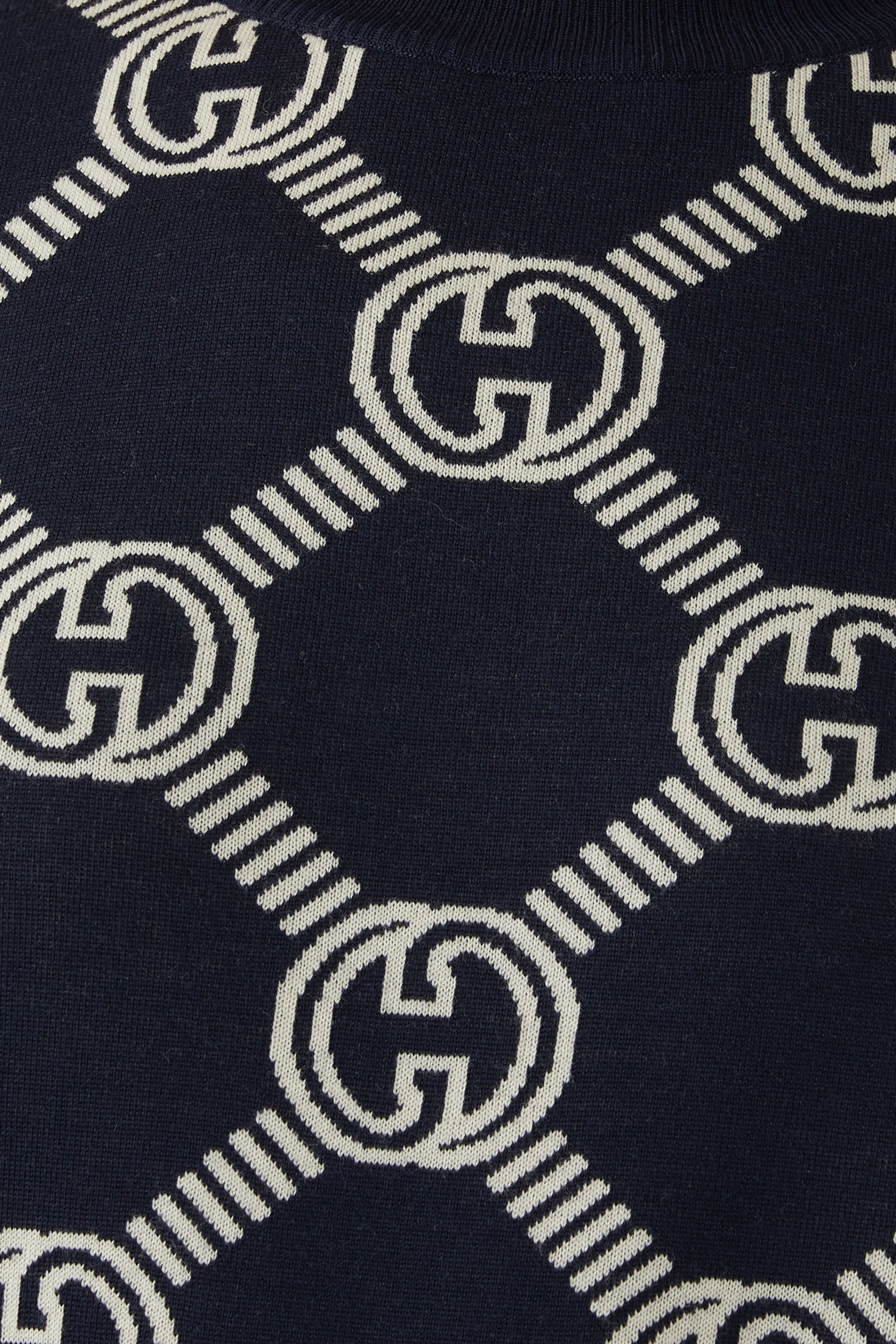 بلوزة صوف بتصميم وجهين ونقشة جاكار بشعار GG