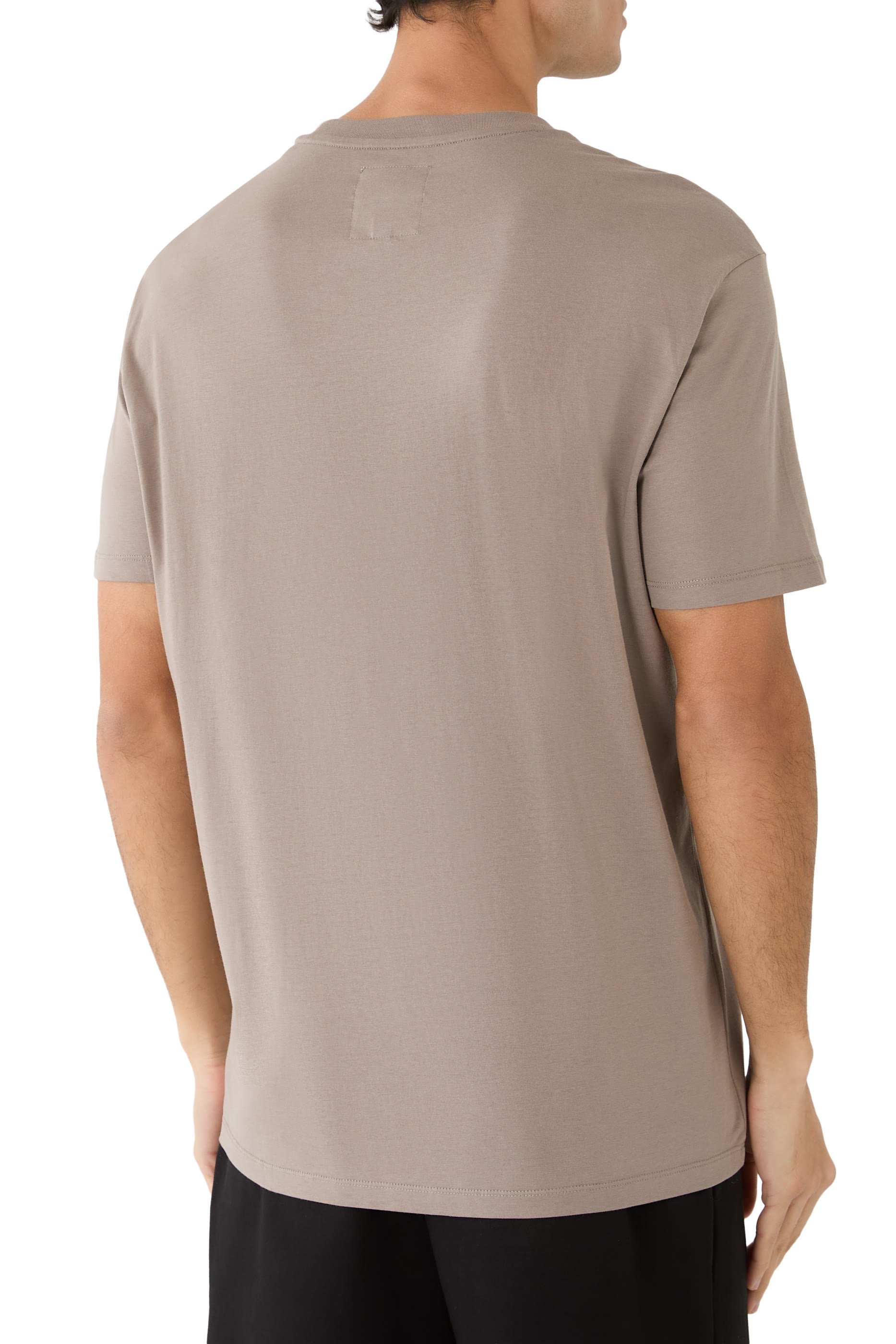 تيشيرت ايكون بقصة عادية