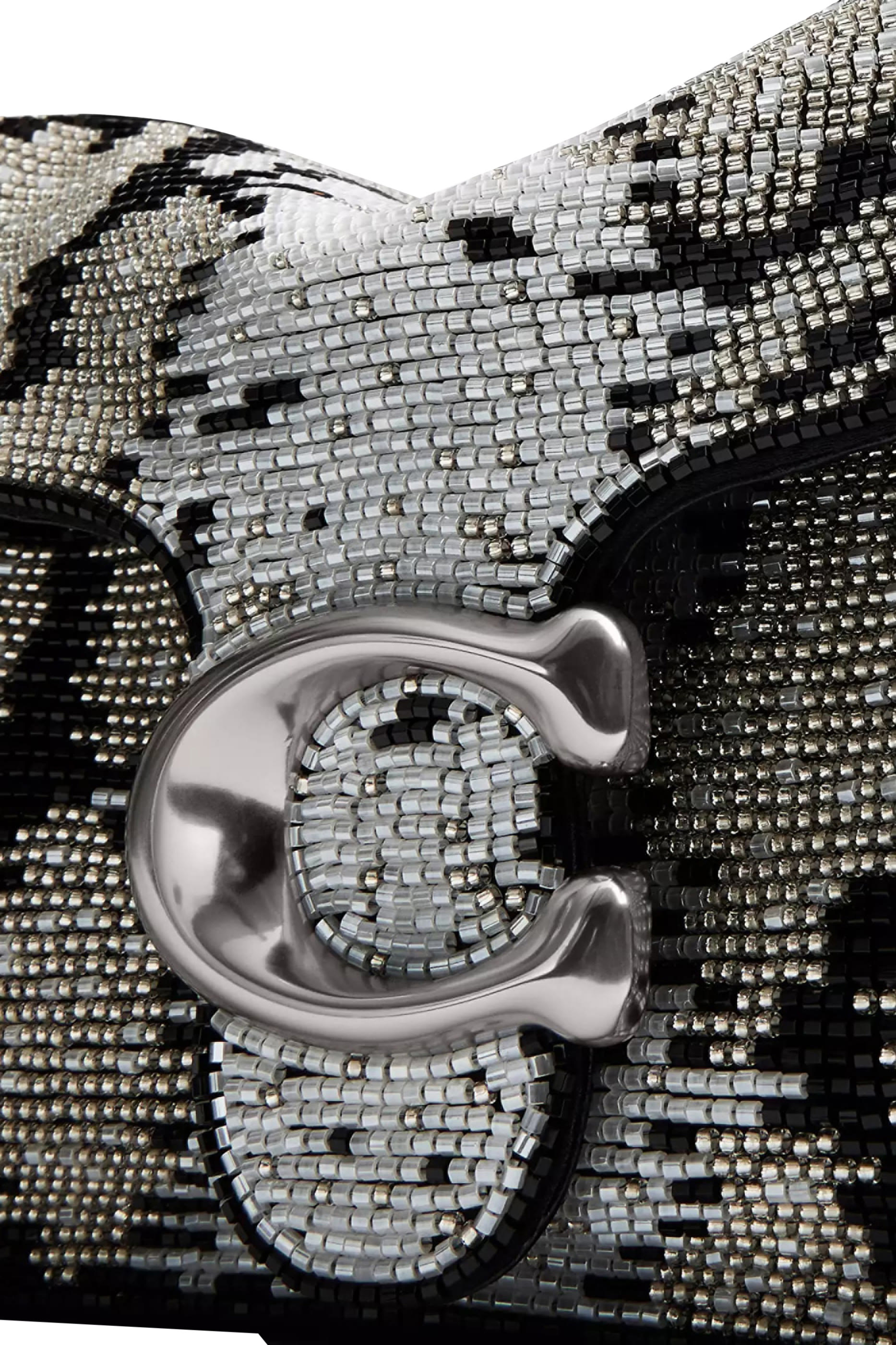 حقيبة كتف تابي 26 بنقشة جلد الثعبان وخرز