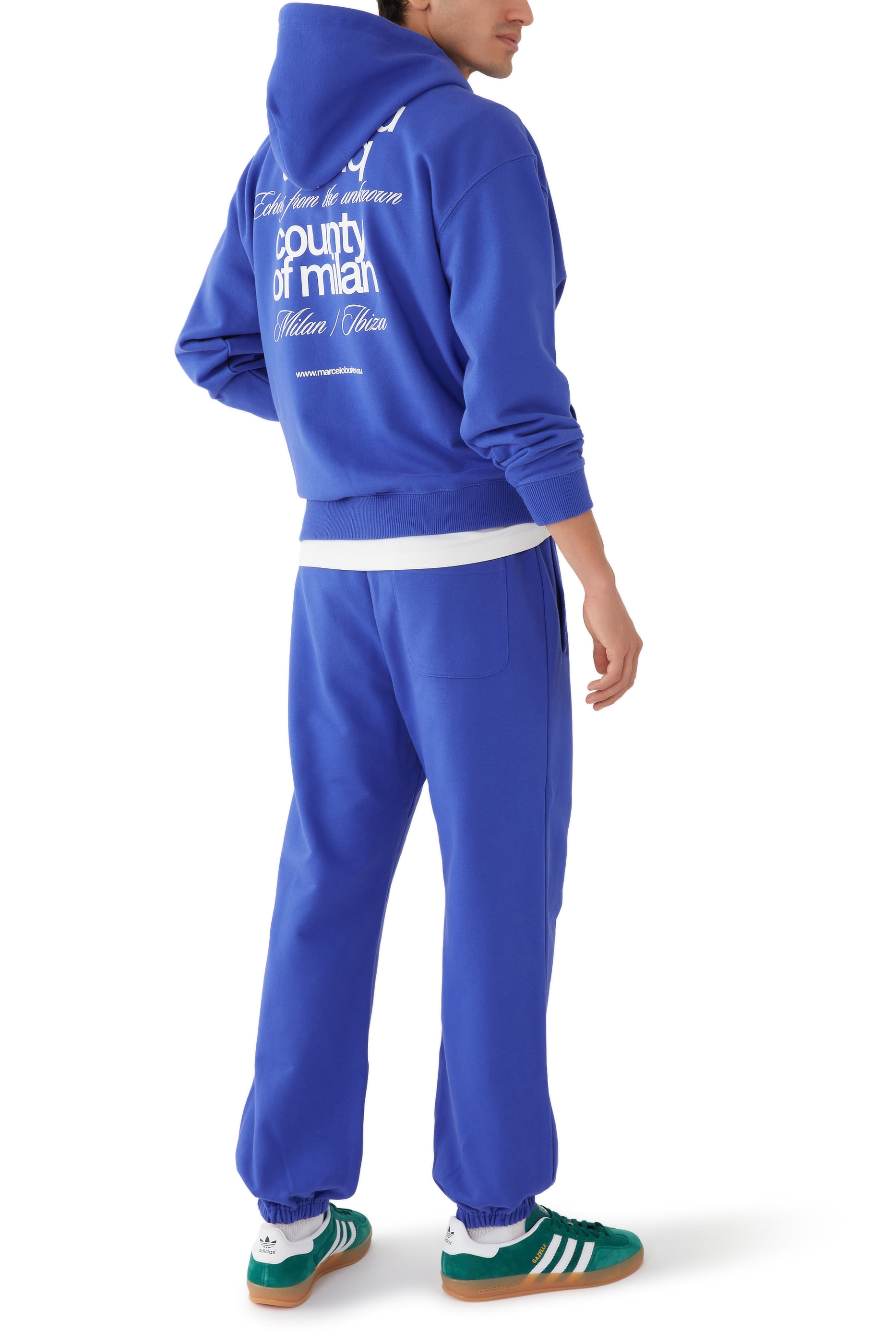 هودي كومفورت بنقشة شعار ام بي سي ام