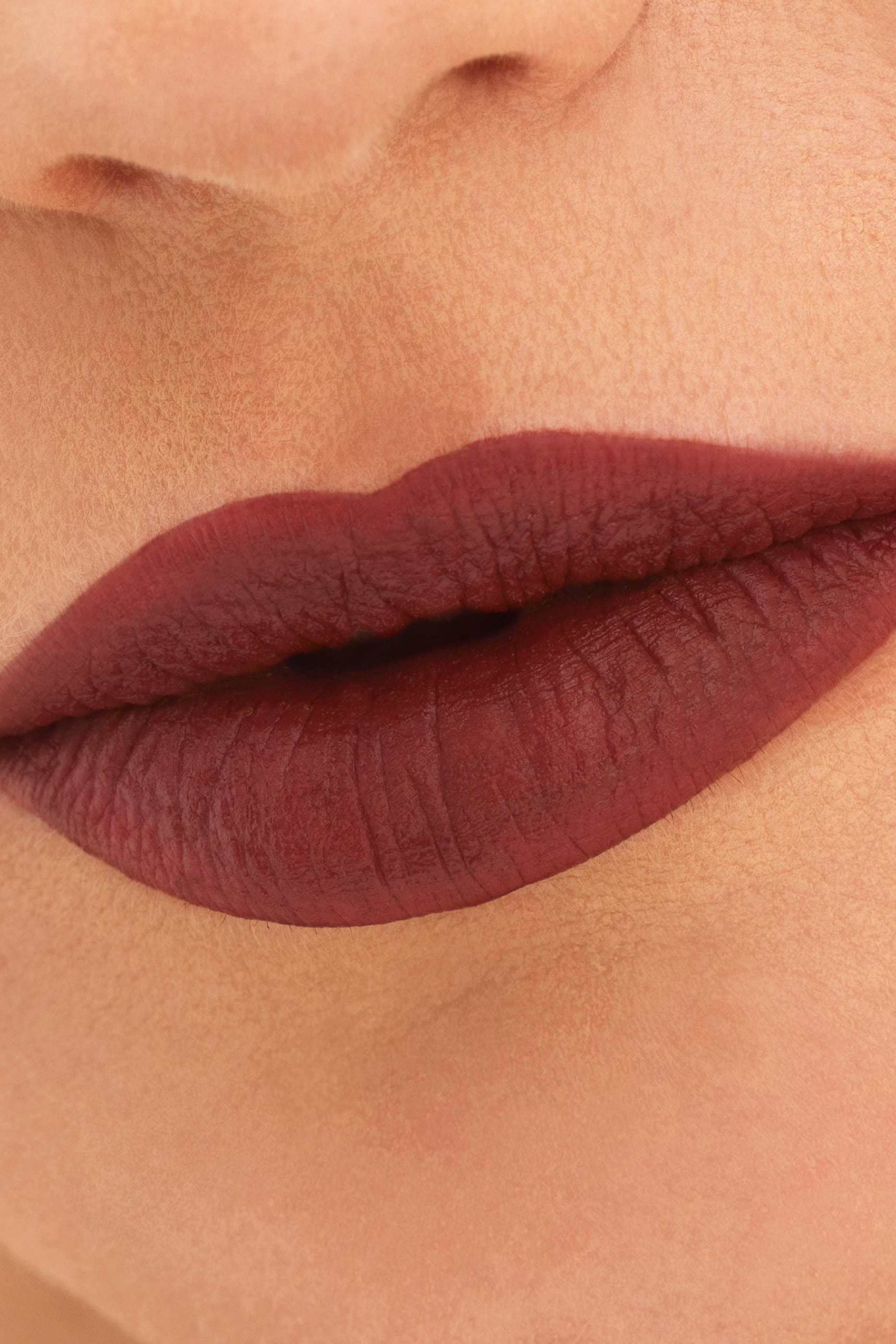 مجموعة باورد سنو باودر كيس للشفاه