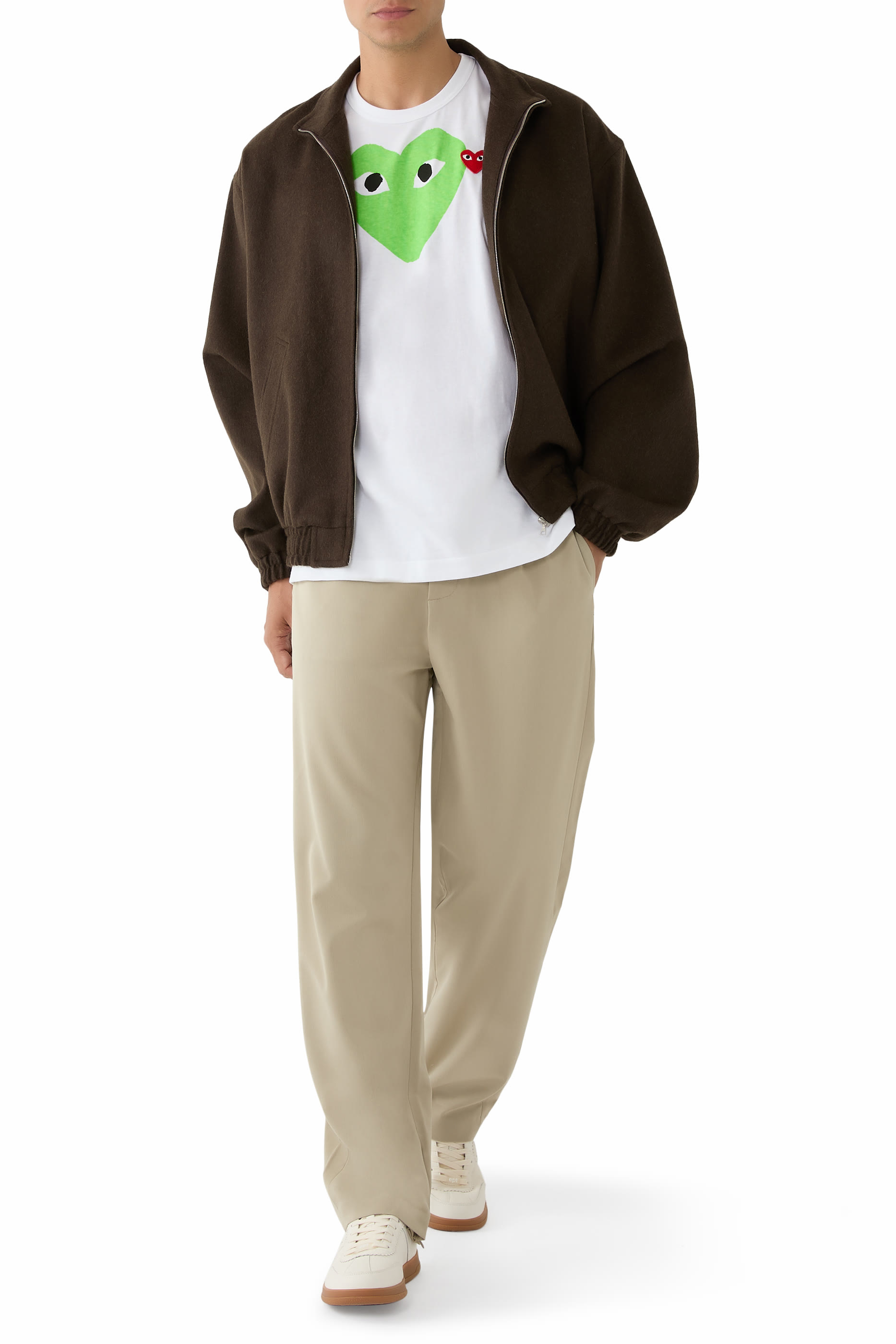 تيشيرت بطبعة قلب