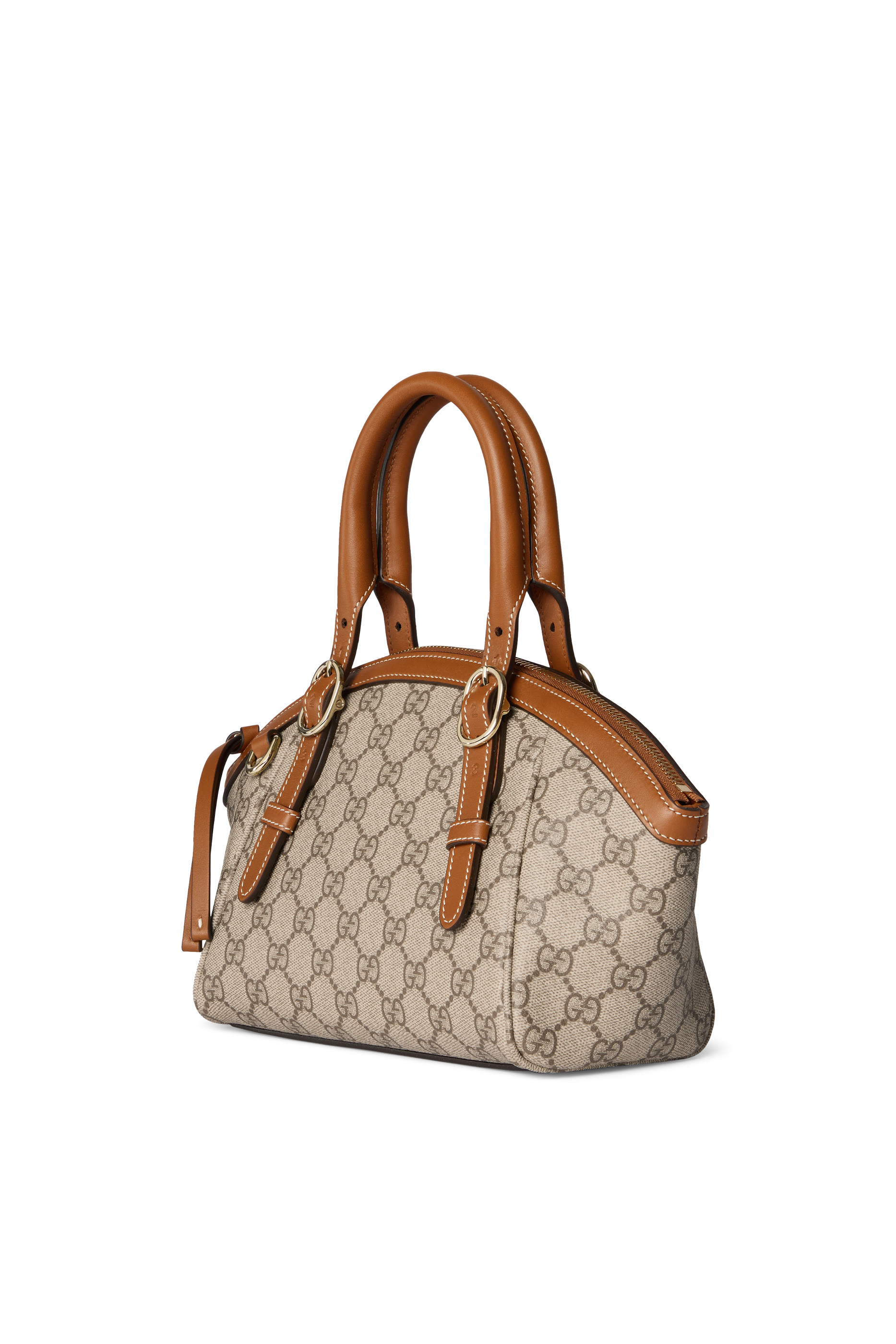 حقيبة صغيرة بيد علوية وشعار حرفي شعار الماركة