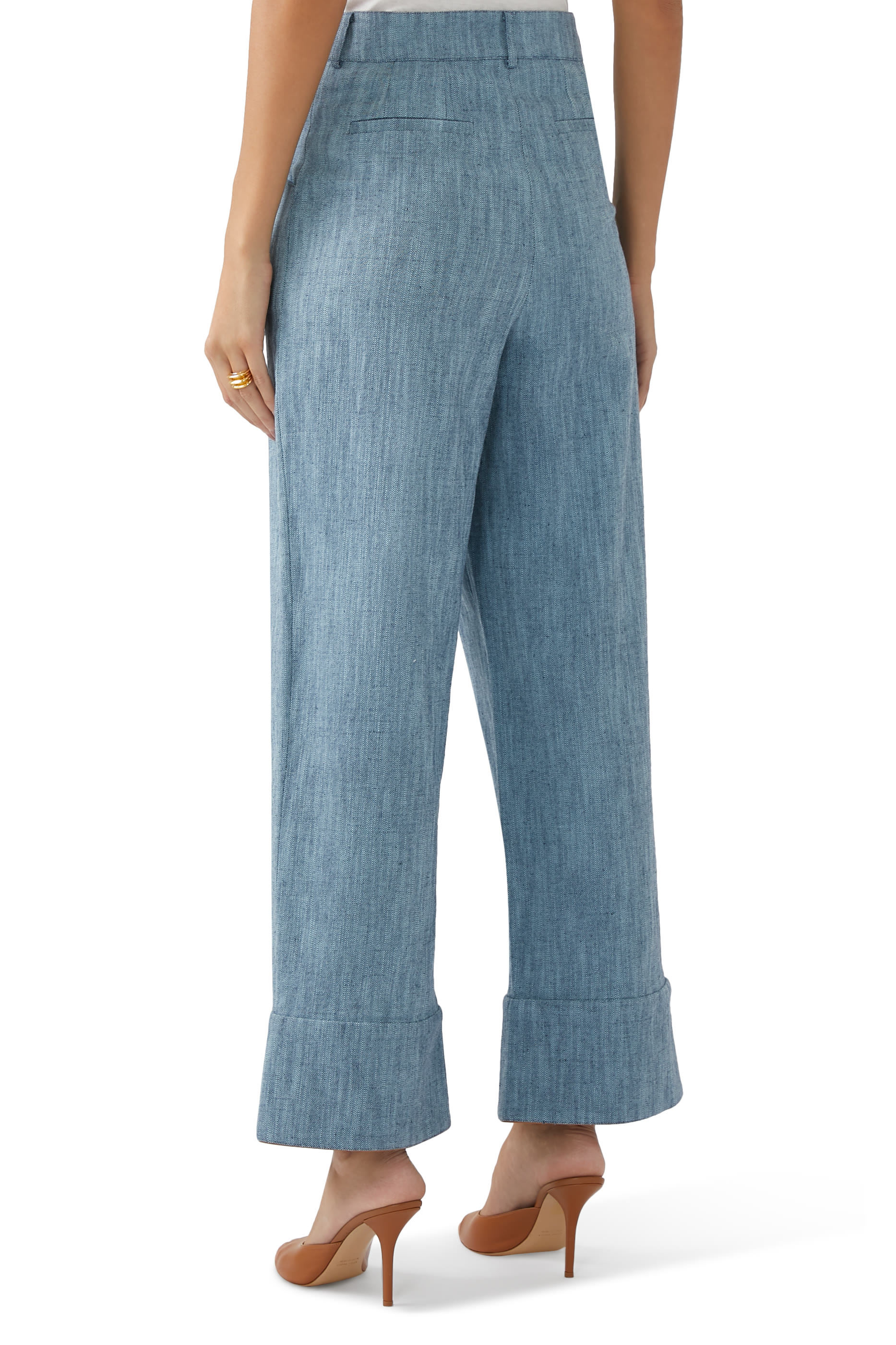 بنطال تريفور