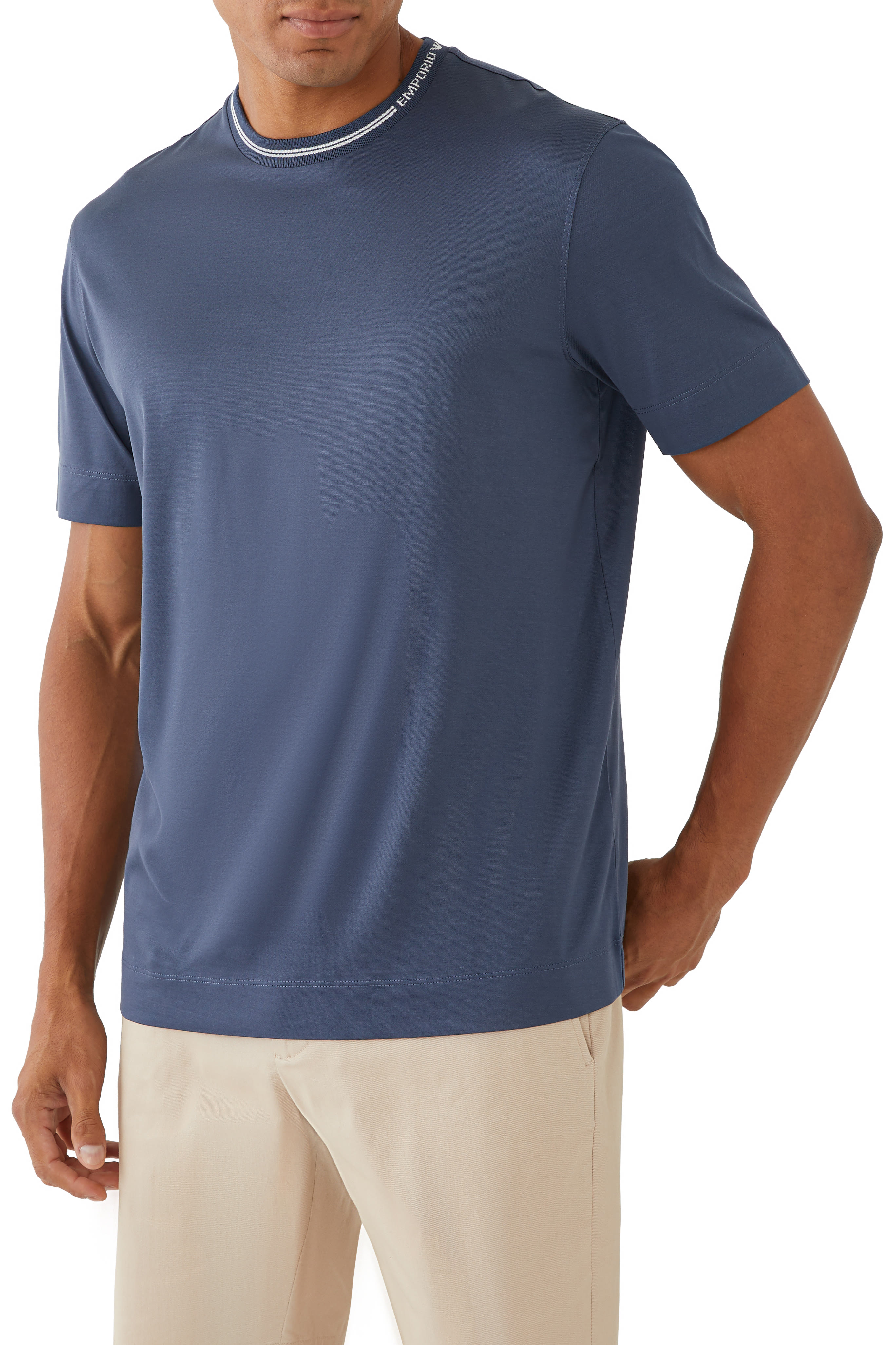 تيشيرت بشعار الماركة جرسيه